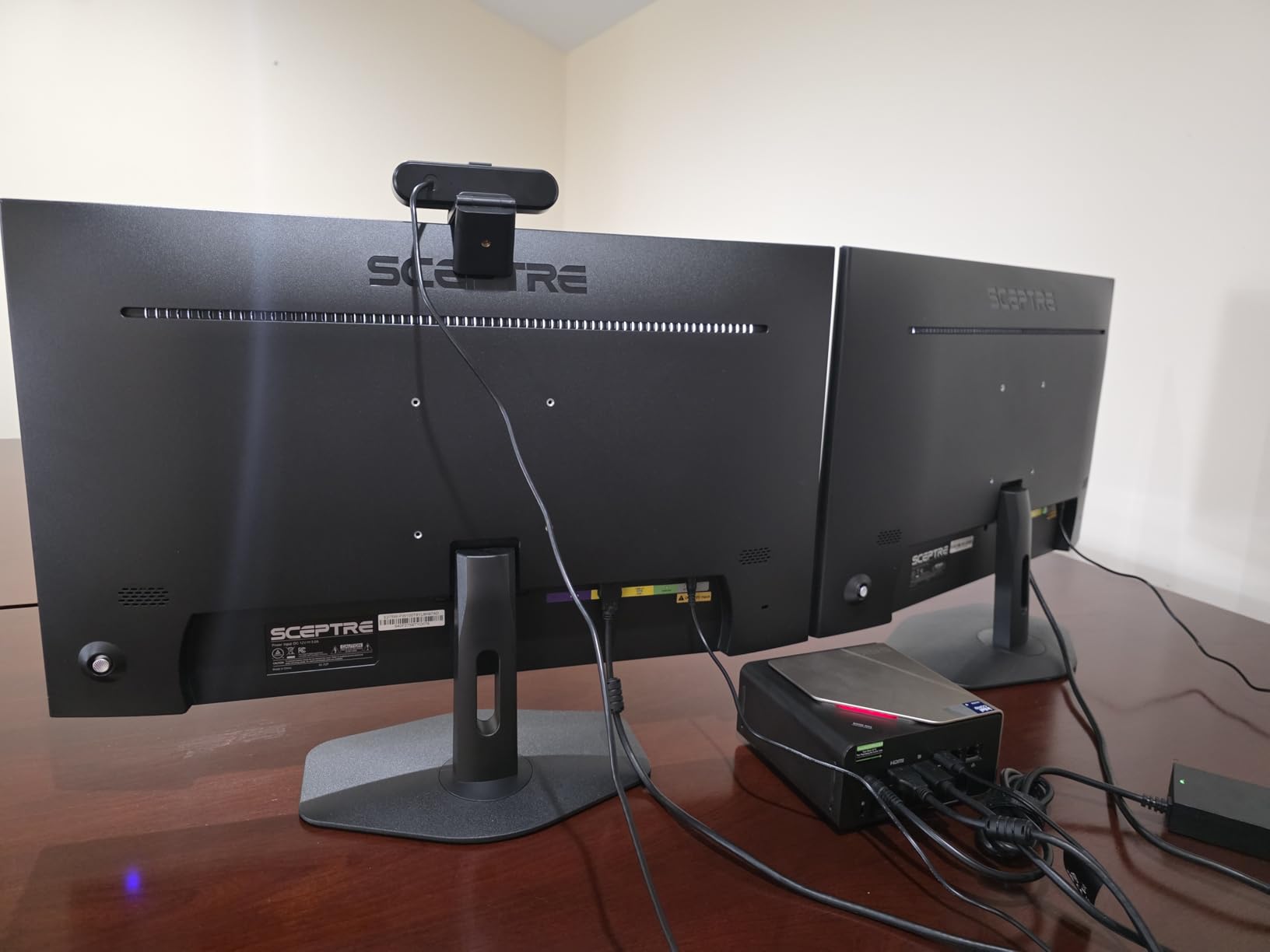 Sceptre Curved 30-inch Gaming Monitor 200Hz FreeSync Build-in Speakers 2560 x 1080p HDMI DP Machine Black 2026 (C305B-200UN Series) customer photo 2
