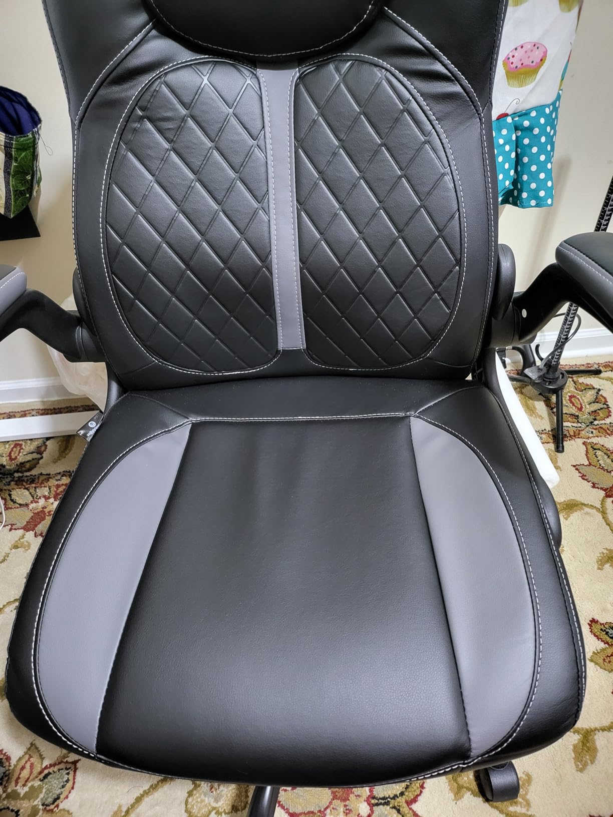 COMHOMA Office Computer Gaming Chair Ergonomic Desk Chair for Adults with Lumbar Support Flip-Up Arms Adjustable Height Swivel Wheels PU Leather Executive Design for Short People Use, Gray customer photo 1