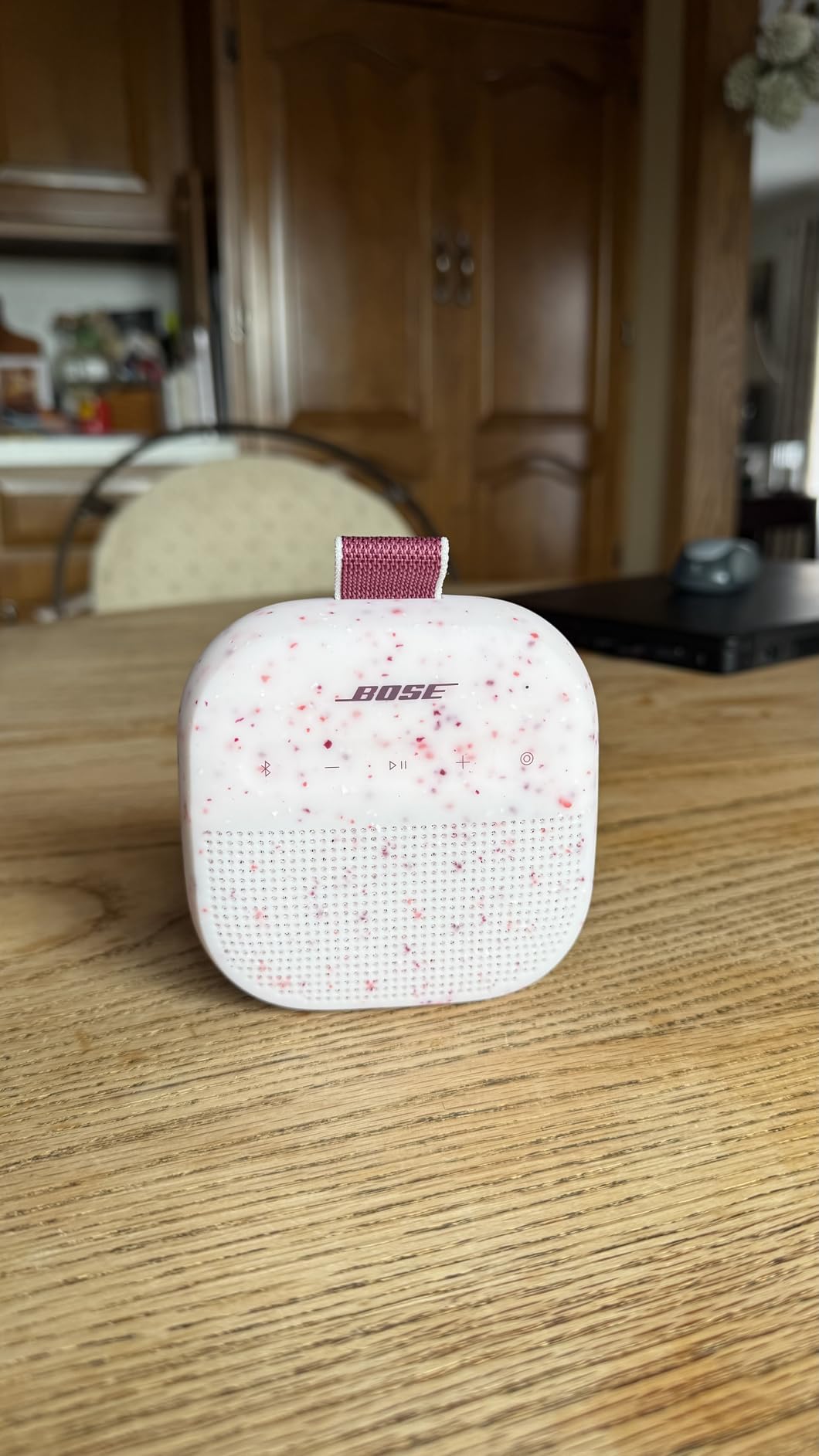 Bose SoundLink Micro Portable Bluetooth Speaker (2nd Gen), Wireless Outdoor Speaker, Up to 12 Hours Battery Life, Waterproof and Dustproof, Black customer photo 2