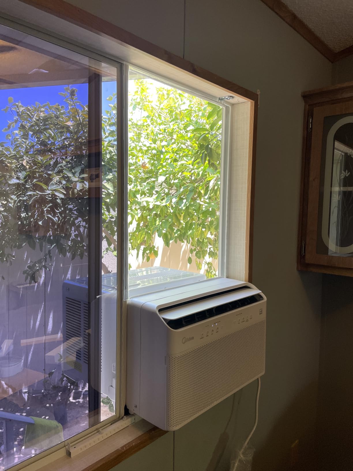 Midea 8,000 BTU U Shaped Smart Inverter Window Air Conditioner - Cools 350 Sq Ft, Ultra Quiet with Open Window Flexibility - Alexa/Google Assistant Compatible - 37% Energy Savings, Remote (Updated) customer photo 2