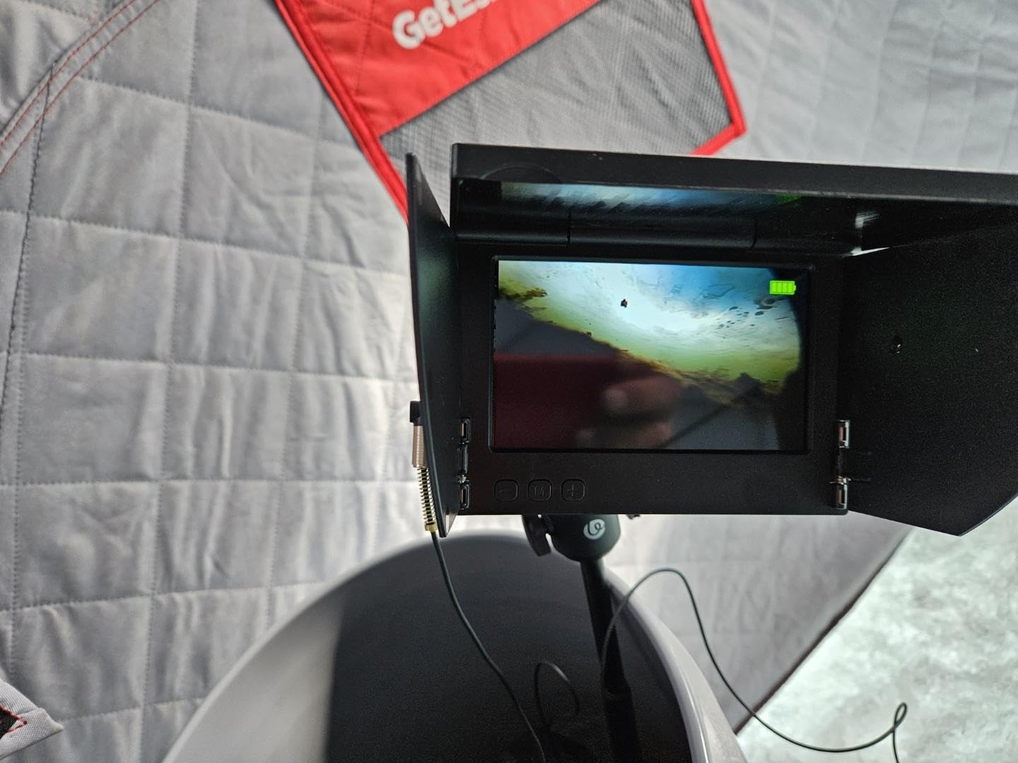 Underwater Fishing Camera 5 Inch, 1000TVL IPS Monitor Fish Finder, Wide Angle IP68 Waterproof, Infrared Night Vision with 65ft Cable for Ice, River and Boat-S1 customer photo 1