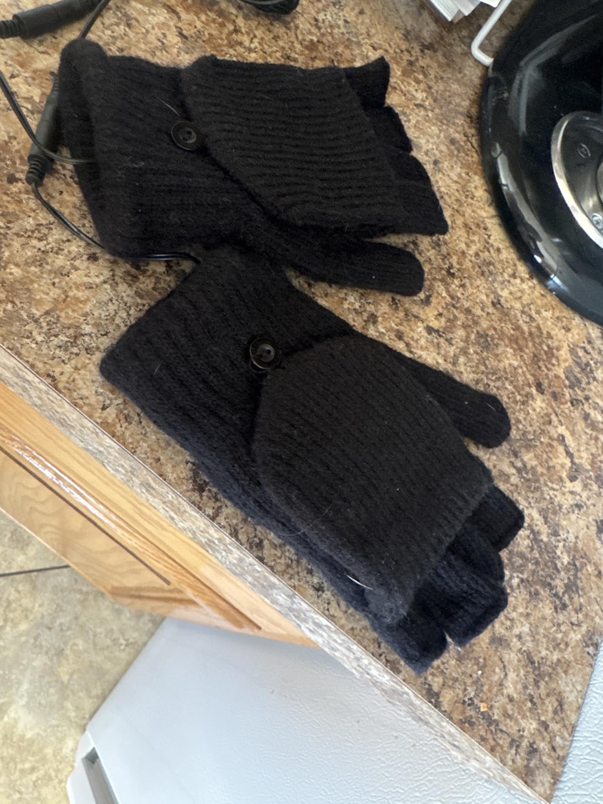 JaGely 2 Pairs USB Heated Gloves Winter Hand Warmers Gloves with 3 Temperature Adjustment Full and Half Hands Heated Fingerless Mitten Washable for Indoor and Outdoor Winter Hiking Skiing Sports Work customer photo 1