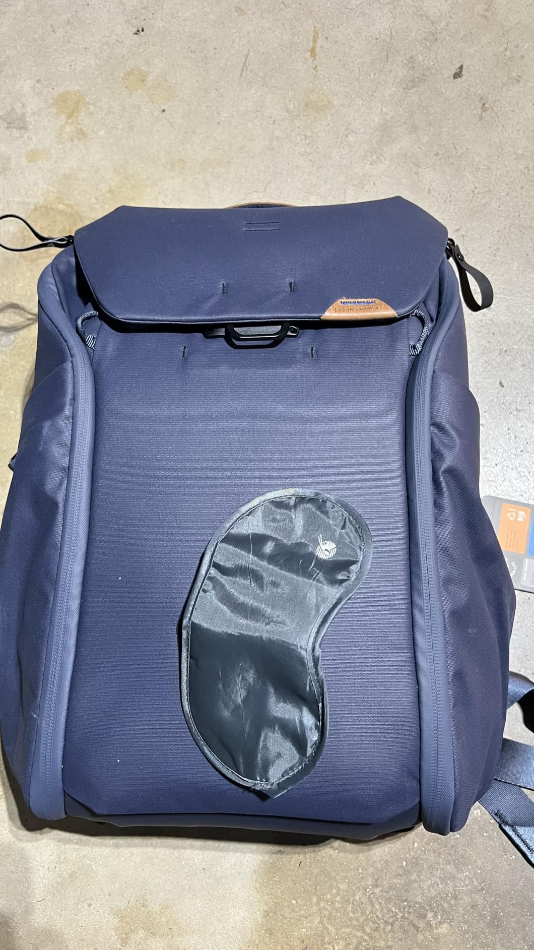 Peak Design Everyday Backpack V3 20L, Eclipse, MagLatch Top, Dual Side Access, FlexFold Dividers, Fits 15