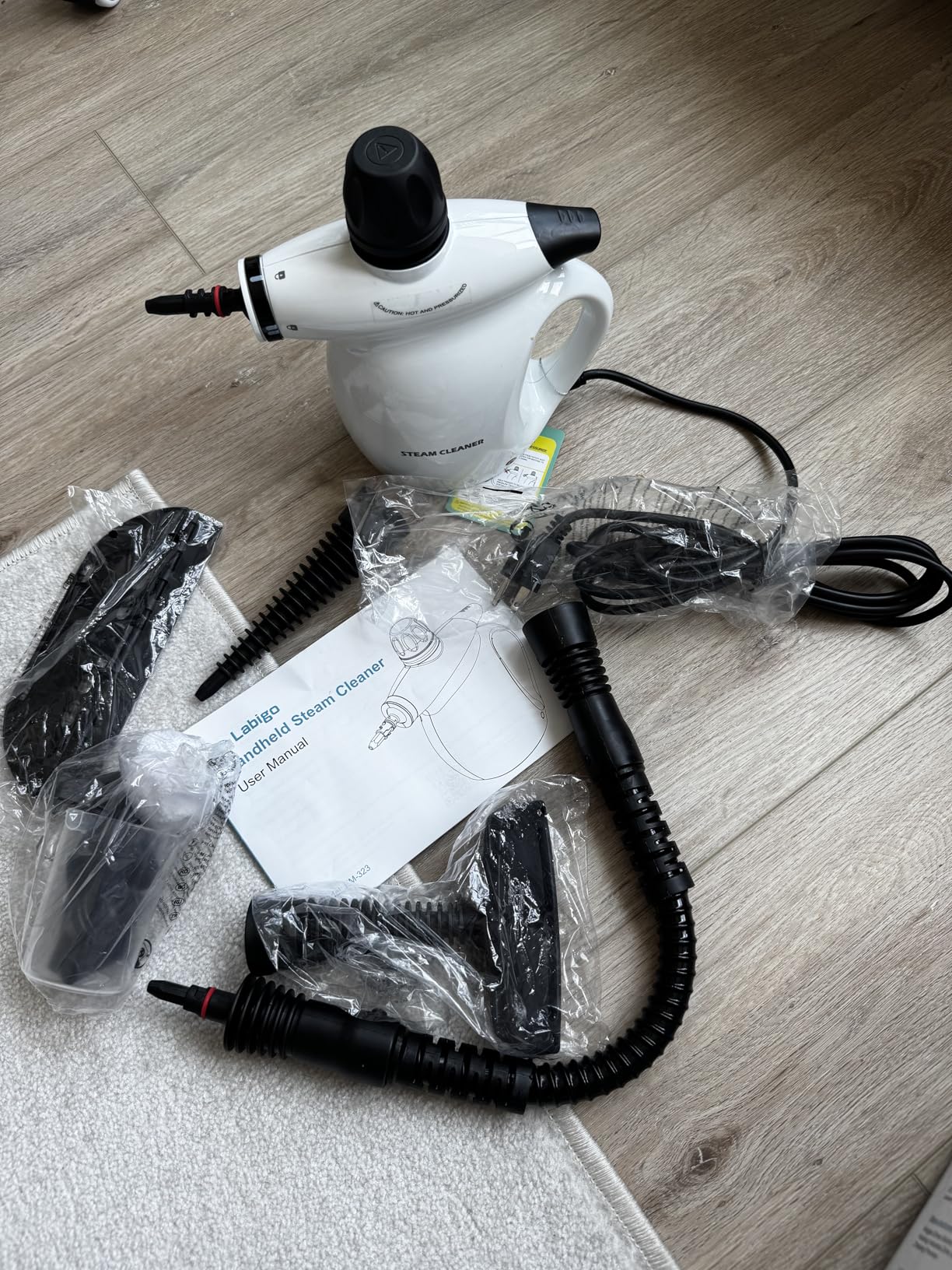 LABIGO Steam Cleaner, Pressurized Handheld 13pcs Multi-Purpose Natural Deep Cleaning Steamer, Portable Steamer for Cleaning Home, Grout, Kitchen, Car, Window, Upholstery, Bathroom and Clothes, White customer photo 1