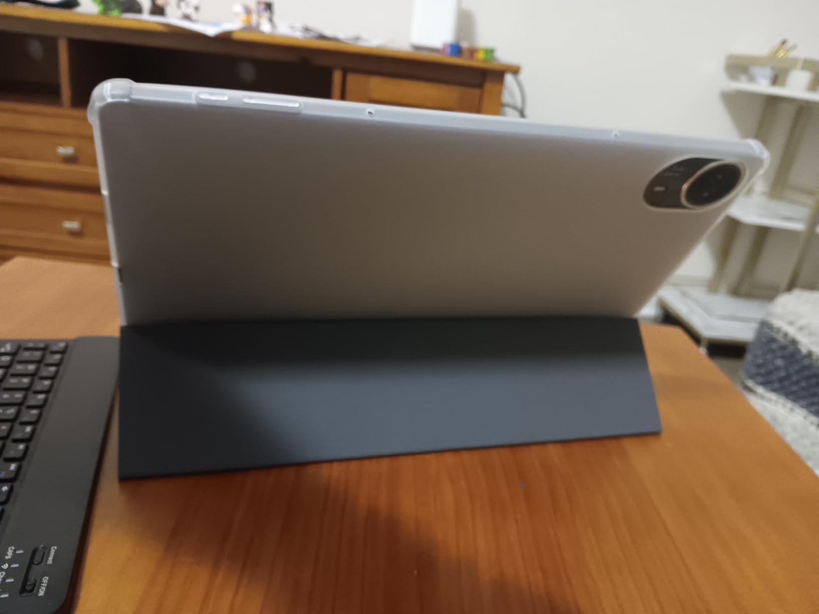 Tablet 14 inch Android 16 Tablet 30GB RAM 256GB ROM 1920 * 1200 IPS FHD 10000mAh 30W Fast Charging Octa-core Processor Wi-Fi 6, BT 5.4 Dual Camera with Keyboard Mouse Stylus Case Headphone customer photo 2
