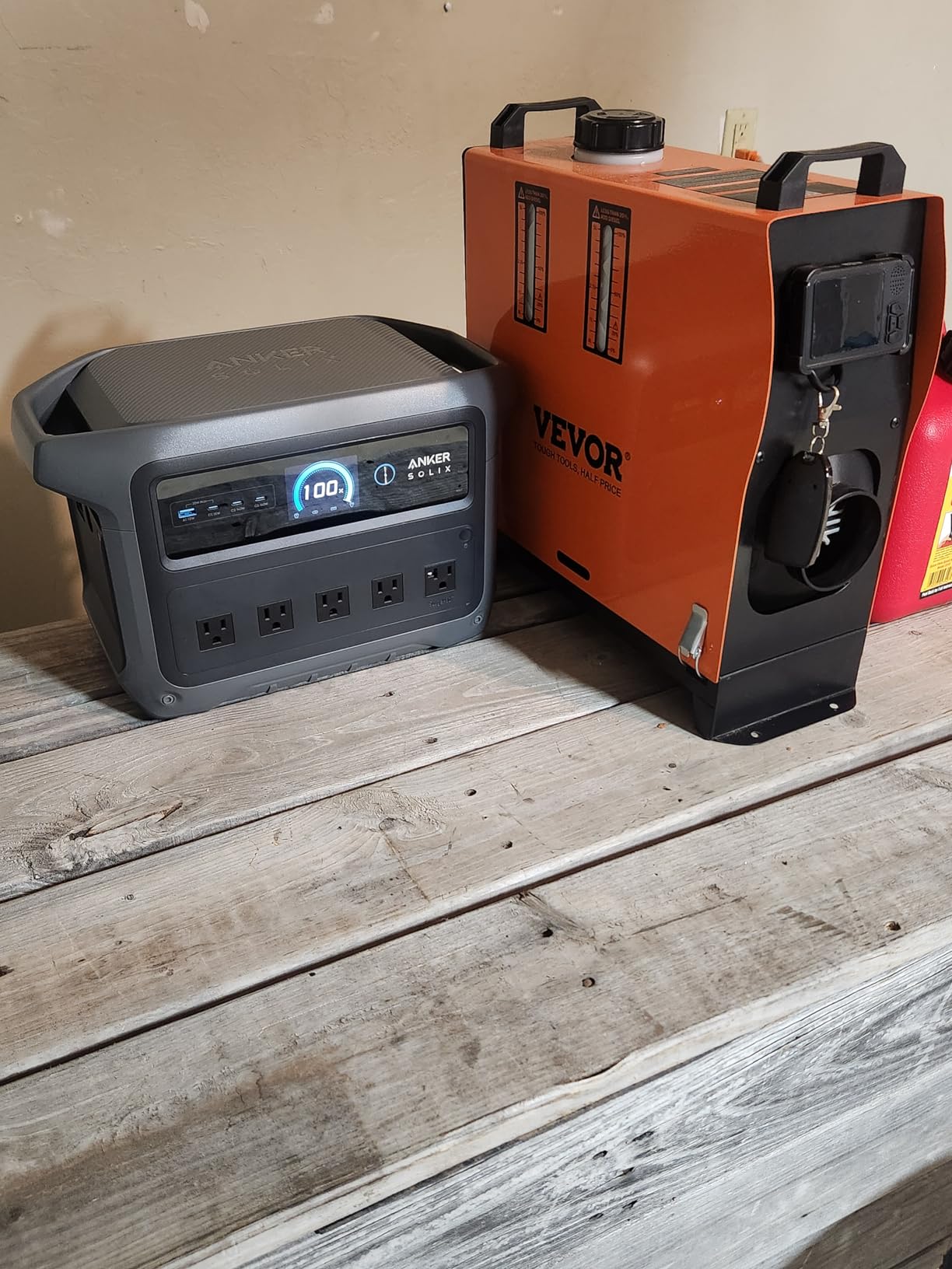 Anker SOLIX C1000 Gen 2 Portable Power Station, 2,000W (Peak 3,000W) Solar Generator, Full Charge in 49 Min, 1,024Wh LiFePO4 Battery for Home Backup, Power Outages, and Camping customer photo 2