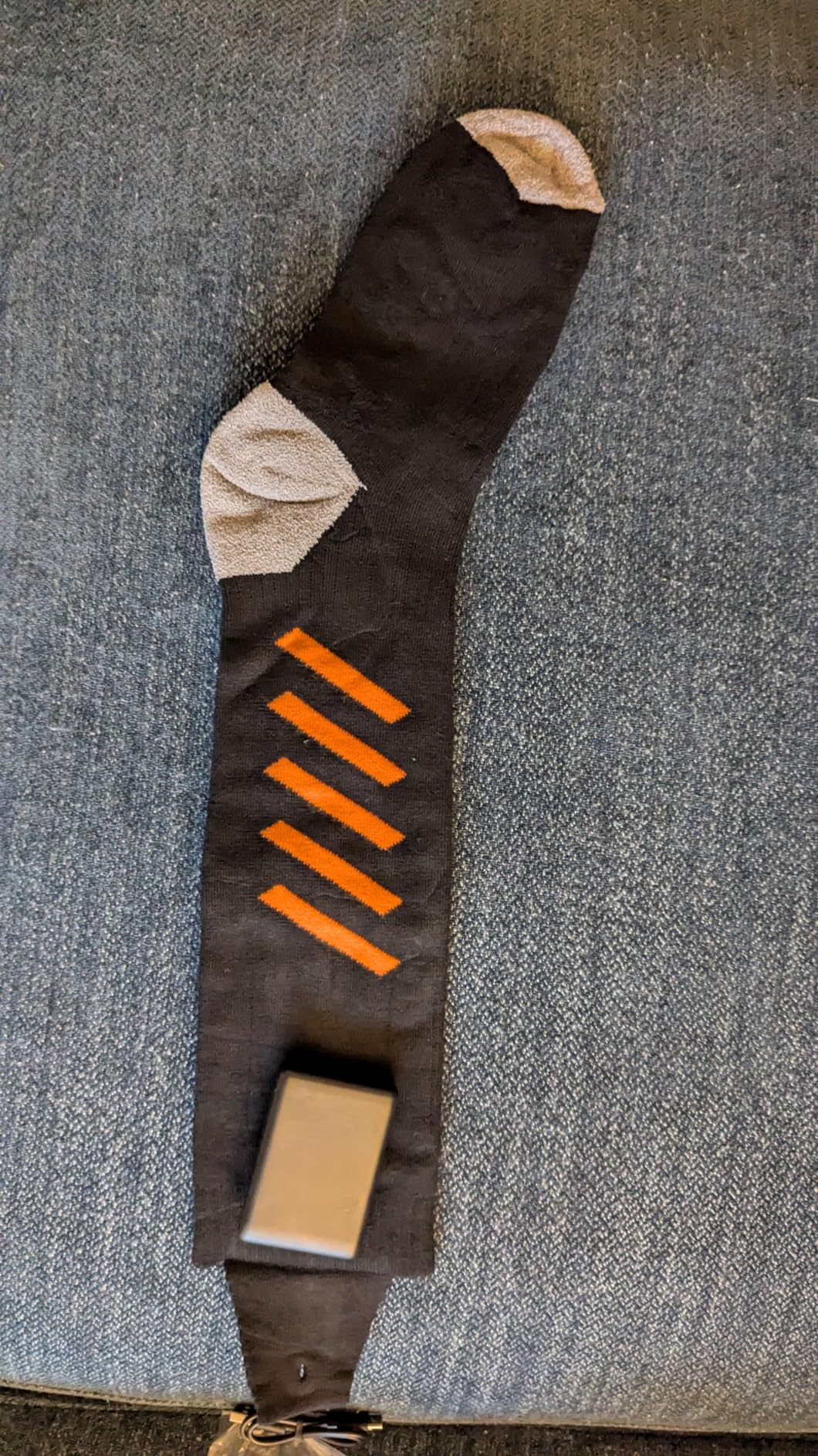 Heated Socks for Men Women, 6000mAh*2 Battery Upgraded Rechargeable Electric Heated Socks Up to 8 Hours, Smart Washable Foot Warmer for Camping Fishing Skiing Skating Hiking Outdoor Work customer photo 1