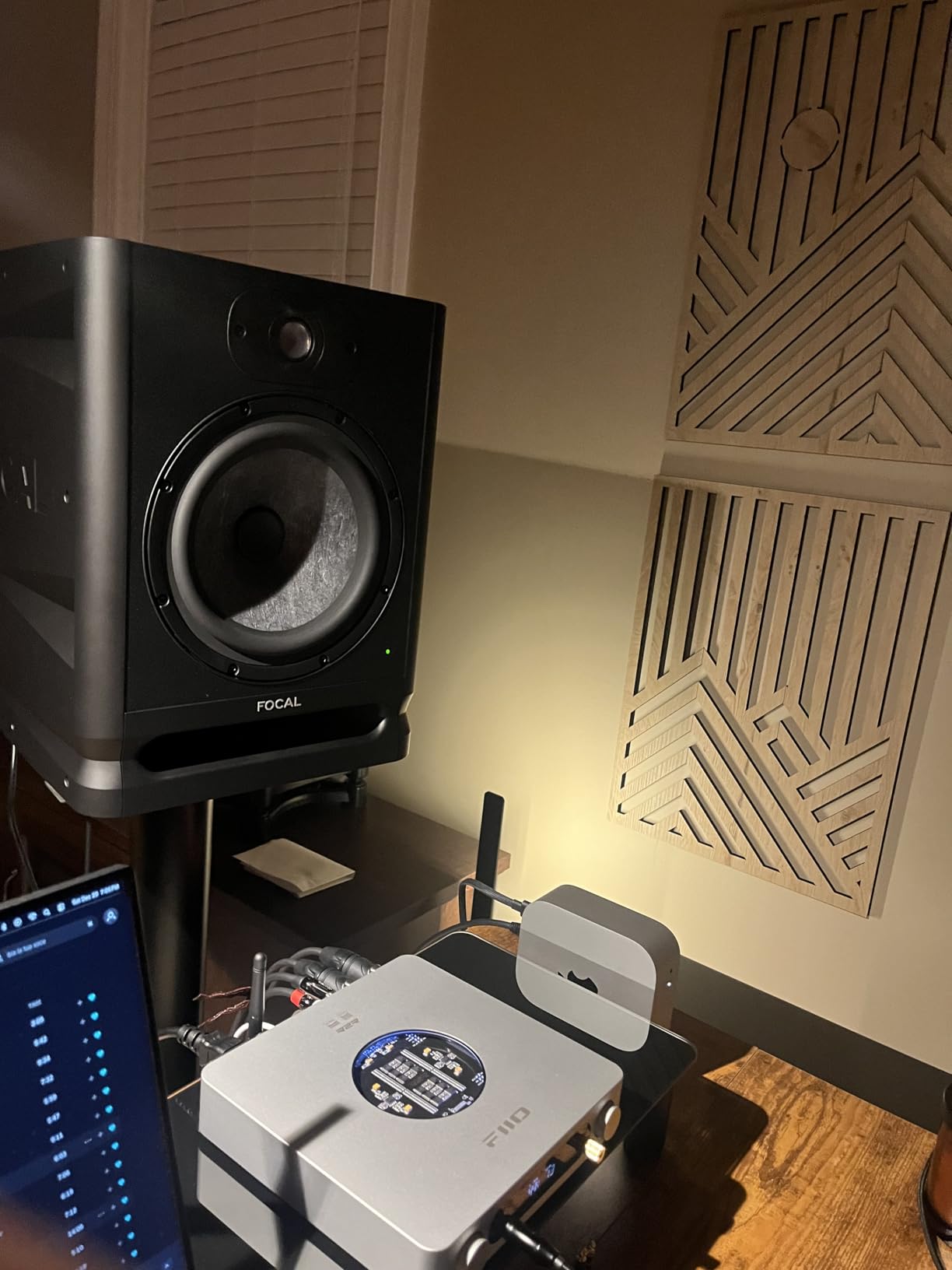 FiiO K13 R2R Desktop DAC & Headphone Amp, High-Fidelity 24Bit R2R DAC, Powerful 2400mW Output, LDAC Bluetooth Streaming, Dual Power Supply, 10-Band PEQ, Balanced XLR & RCA Audio Output (Silver) customer photo 2