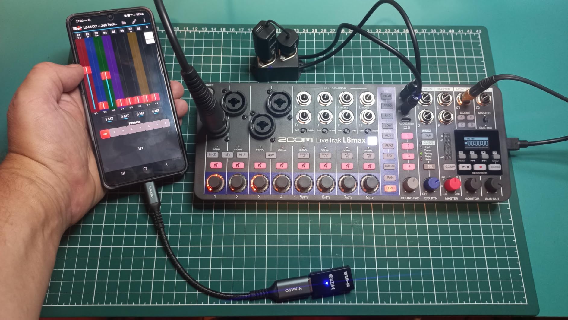 Zoom LiveTrak L6max Digital Mixer and Recorder, 12-Channel, 32-Bit Float, Battery Powered, 4 Combo + 8 Stereo Inputs, MIDI, Effects, Sound Pads, 3-Band EQ, AI Noise Reduction customer photo 2