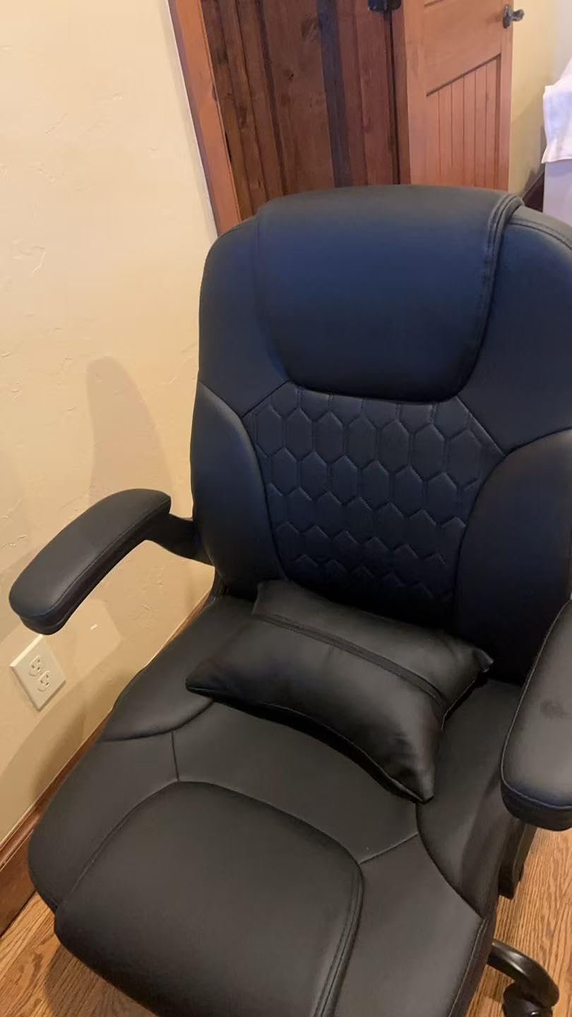 Executive Office Chair PU, Leather Office Chair with Wheels, 360° Swivel Rolling Chair with Padded Arms, Ergonomic Computer Chair with Lumbar Support for Short People Use(Black) customer photo 2