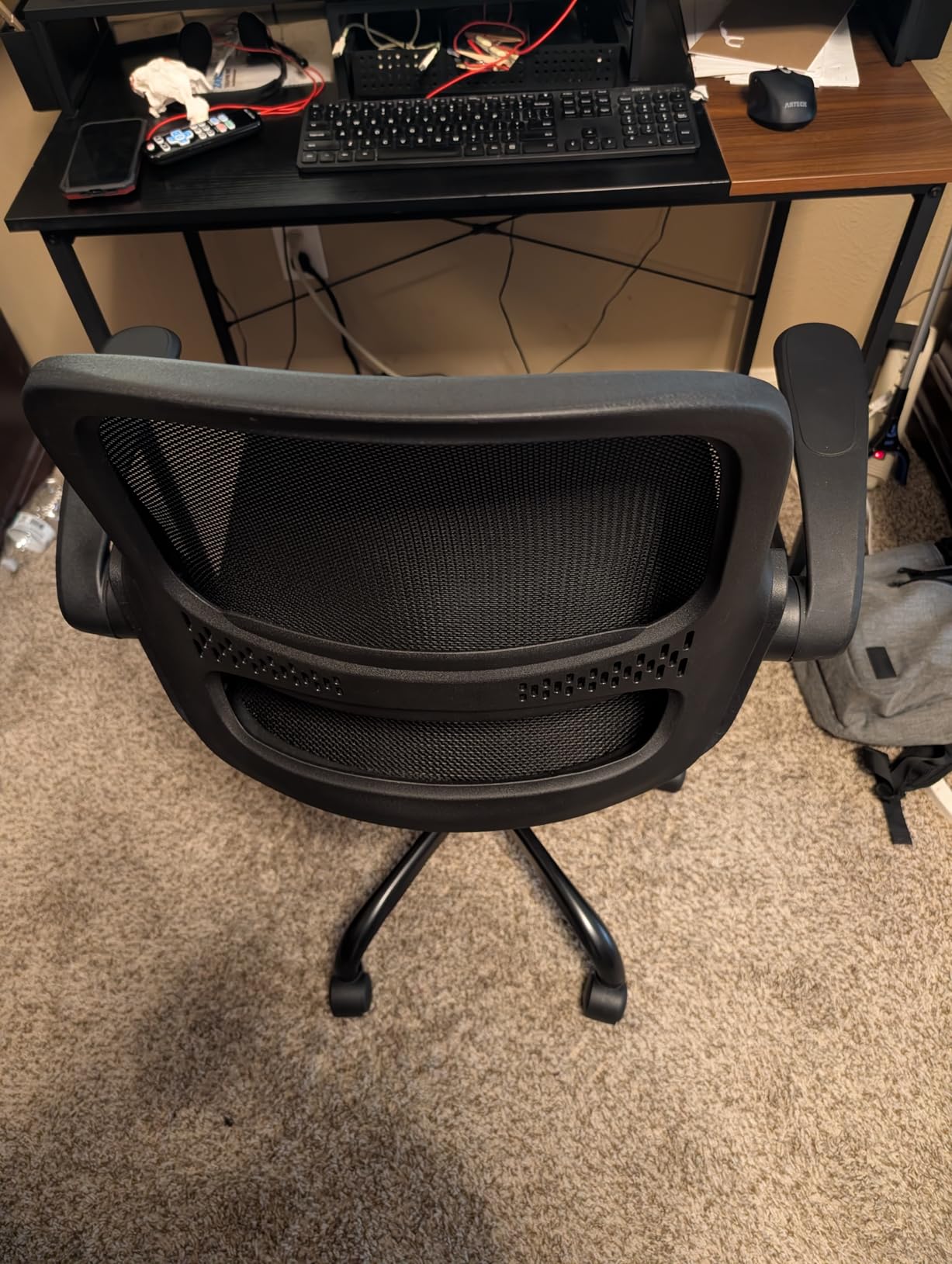 Ergonomic Mesh Office Chair with Flip-Up Arms, Adjustable Height, Breathable Mesh Back & Thick Cushion Seat, BIFMA Certified customer photo 1