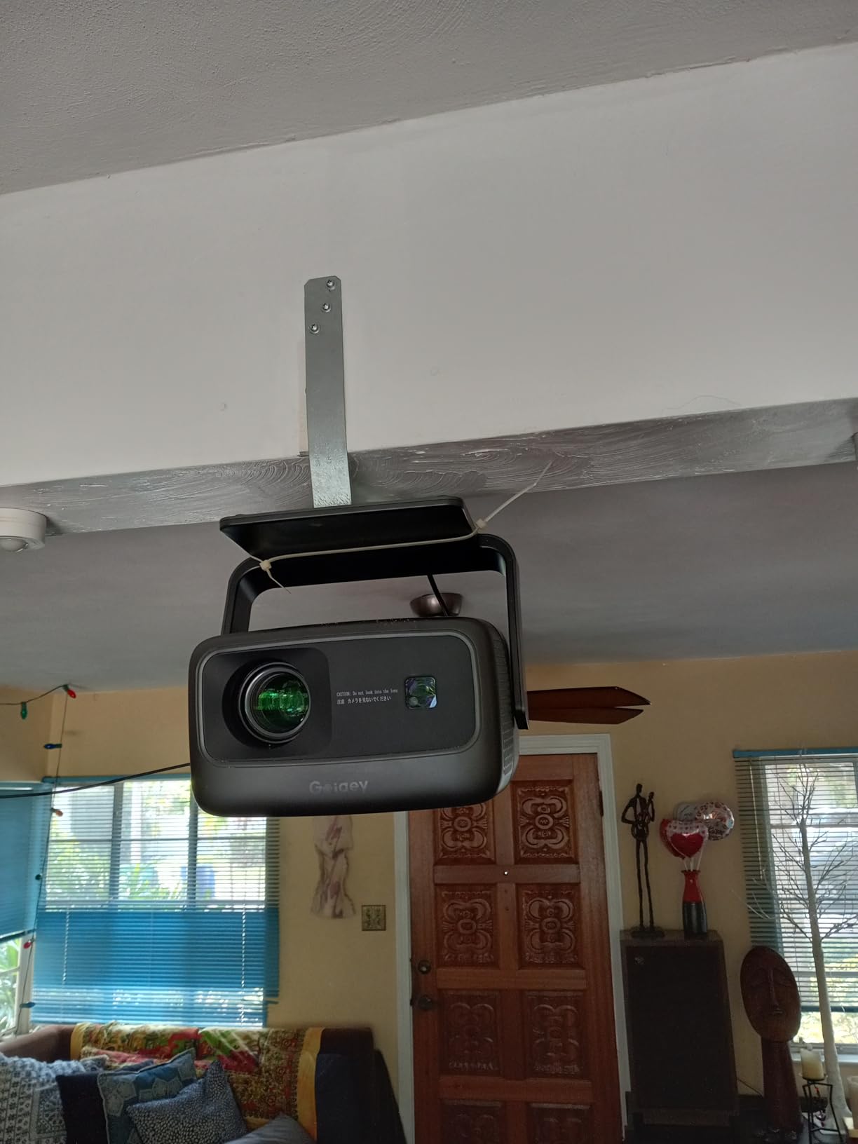 GO2 3500 ANSI Outdoor 4K Projector with WiFi and Bluetooth, Auto Focus, Auto Keystone Smart Projector Support Dolby Audio, Short Throw Projector with 360° Stand customer photo 1