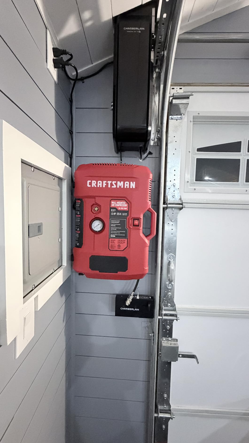 CRAFTSMAN Wall Mount Air Compressor With 7 PCS Accessory Kit, Tire Inflator Portable Air Compressor with Retractable 30ft Air Hose, Mini Tank 125 PSI MAX Pressure & 1.5 HP for Garage and Home customer photo 1