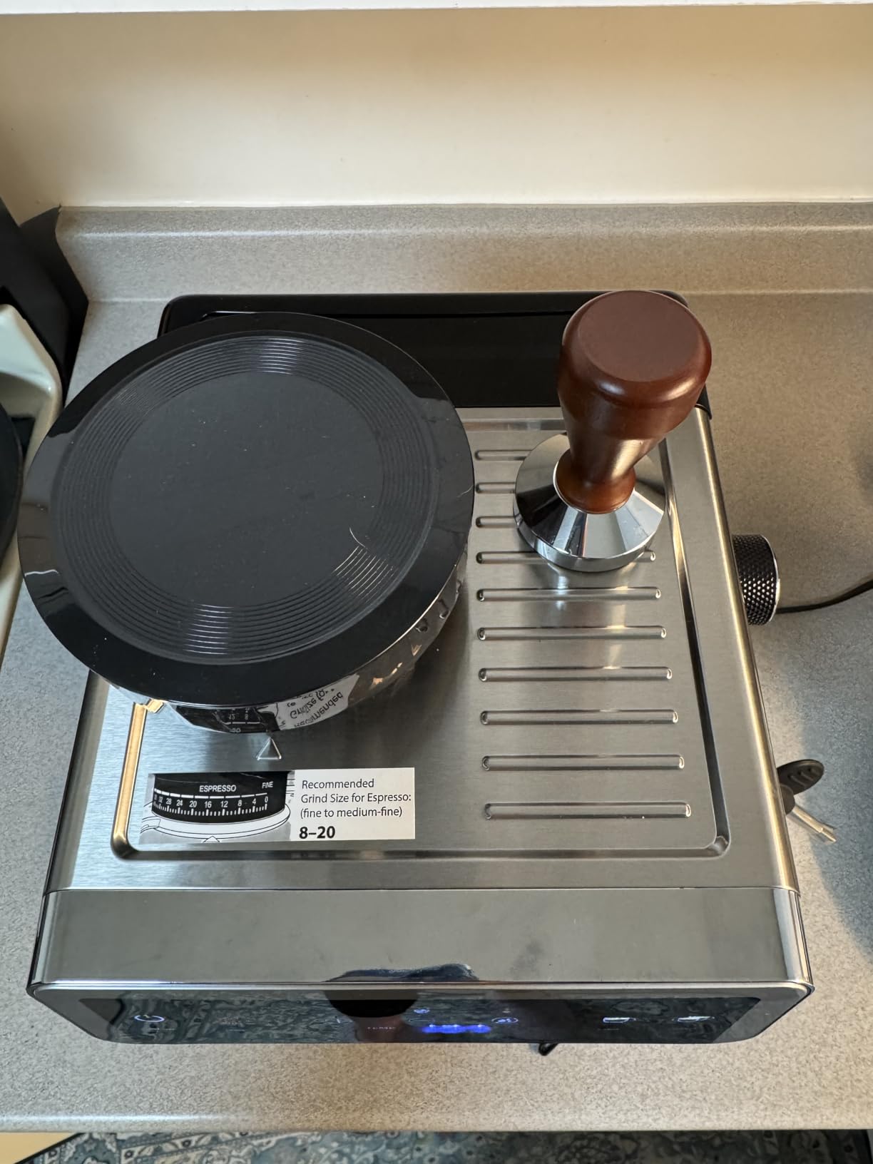 AMZCHEF Espresso Machine With Grinder, 190℉-201℉ Temp Control Coffee machine with 44 Grind Setting, Milk Frother, Touch Screen, Cold Brew, Sliver customer photo 1