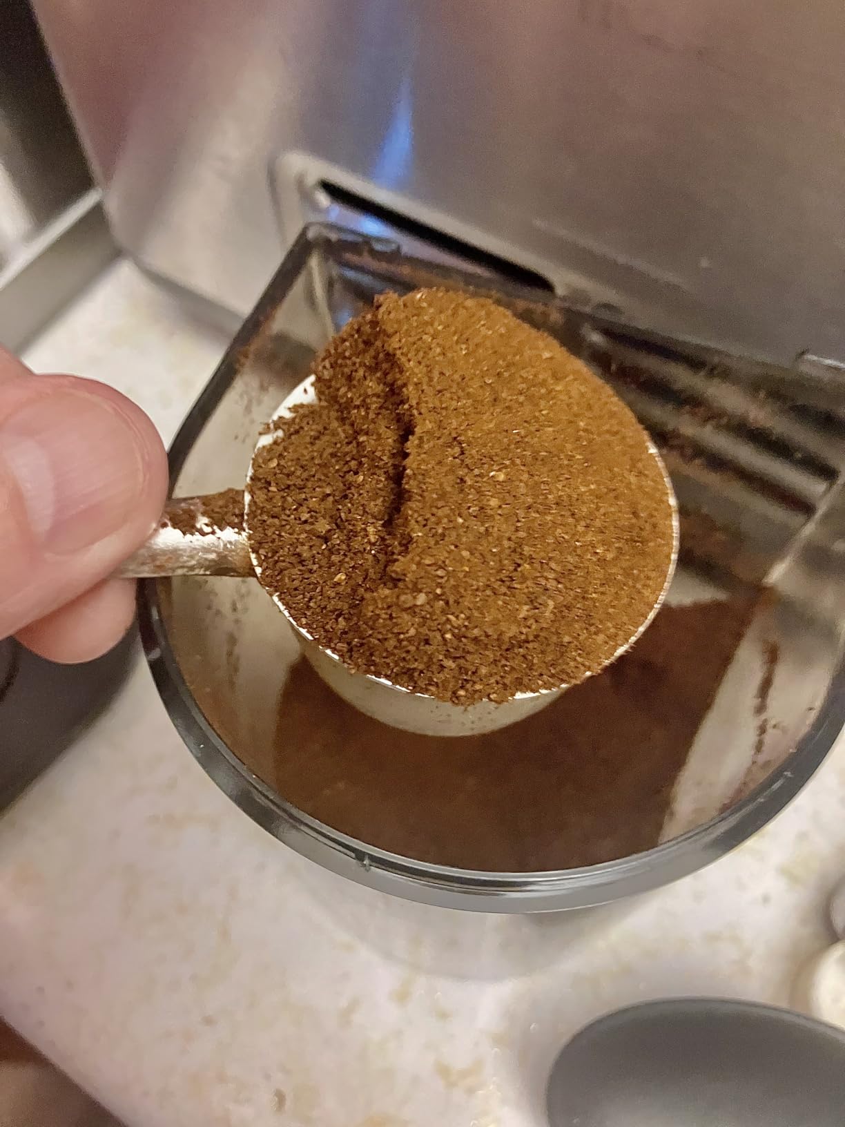 Aromaster Burr Coffee Grinder with 48 Grind Settings, Conical Coffee Bean Grinder for Home Use, Stainless Steel, 40 Seconds Adjustable Timer, Anti-static, Easy to Clean with Brush customer photo 2