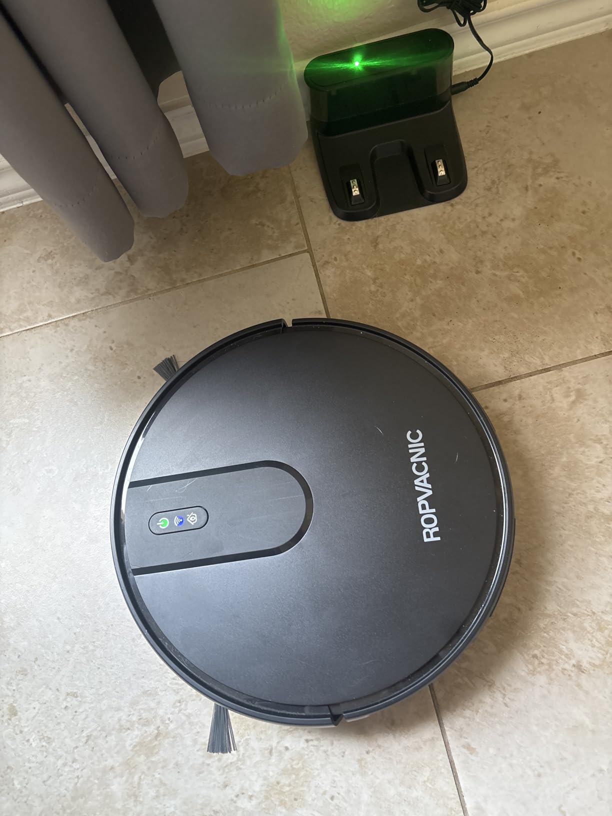 ROPVACNIC Robot Vacuum Cleaner Robot Vacuum and Mop Combo with 5200Pa Suction, Personalized Cleaning Adjustments, Self-Charging Robotic Vacuum Cleaner, Advanced Obstacle Avoidance customer photo 1