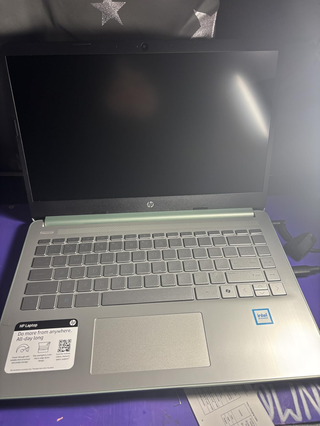 HP 14-inch Ultra Light Laptop W/1 Year Office 365&AI-Copilot, Intel Processor N150, 16GB RAM, 416GB Storage (128GB UFS + 288GB Docking Set), HD Camera, Long Battery Life, Wi-Fi 6, Win 11s, Green customer photo 1