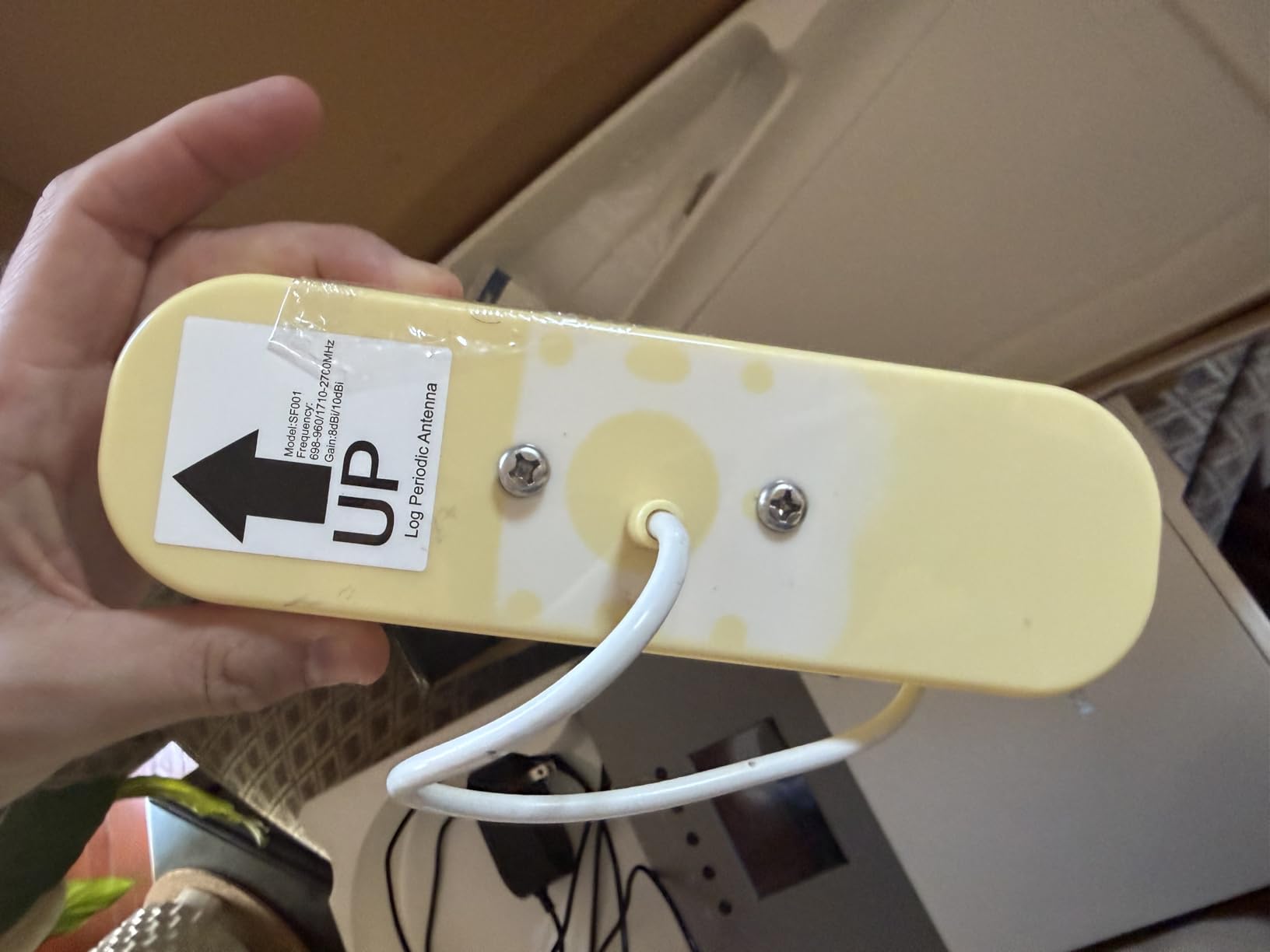 Cell Phone Booster for RV Truck, Support All U.S. Carriers Verizon AT&T T-Mobile 5G 4G LTE, Omni-Directional RV Cell Phone Booster FCC Approved customer photo 2