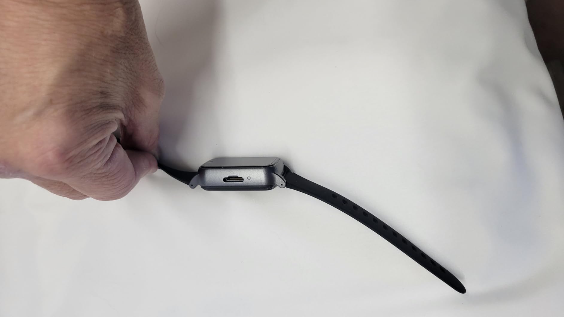 Fall Detection Smart Watch for Seniors with GPS Tracking, SOS Alert & HD Video Call, Waterproof Fitness Tracker for Dementia/Alzheimer's, 4G Safety (Classic, Red) customer photo 1