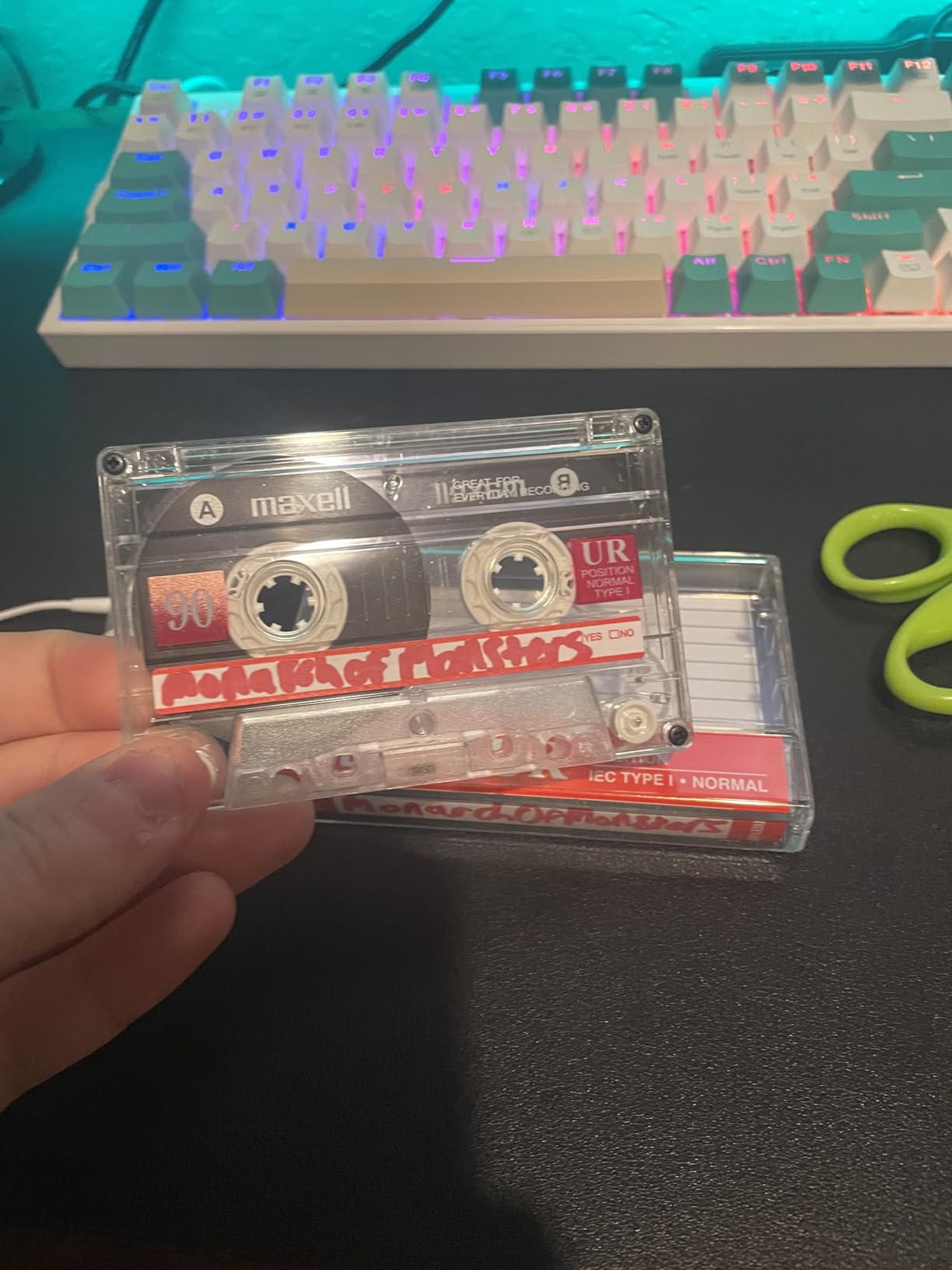 Maxell Wireless Cassette Player - 11 Hours Bluetooth Playtime, Optional Headphone Jack, USB-C Fast Charge - 197312 customer photo 1