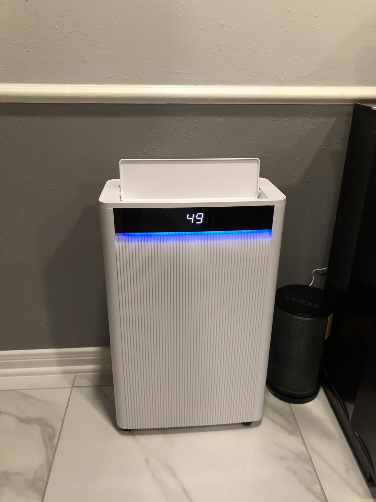 5,000 Sq.Ft 2025 Energy Star Max 95 Pint/Day Dehumidifier for Basement, Bedroom, Home, Bathroom, Smart Compressor Dehumidifier with Drain Hose, Intelligent Humidistat customer photo 2