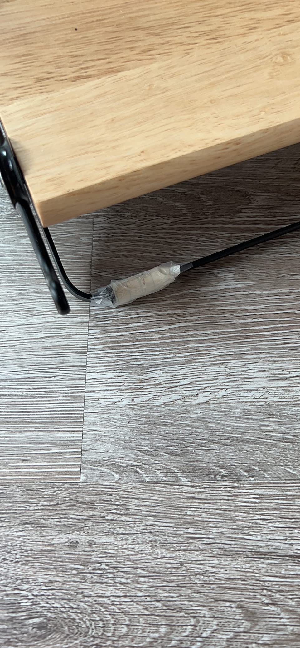 Humanscale FM 300 Foot Machine Footrest (natural) customer photo 2