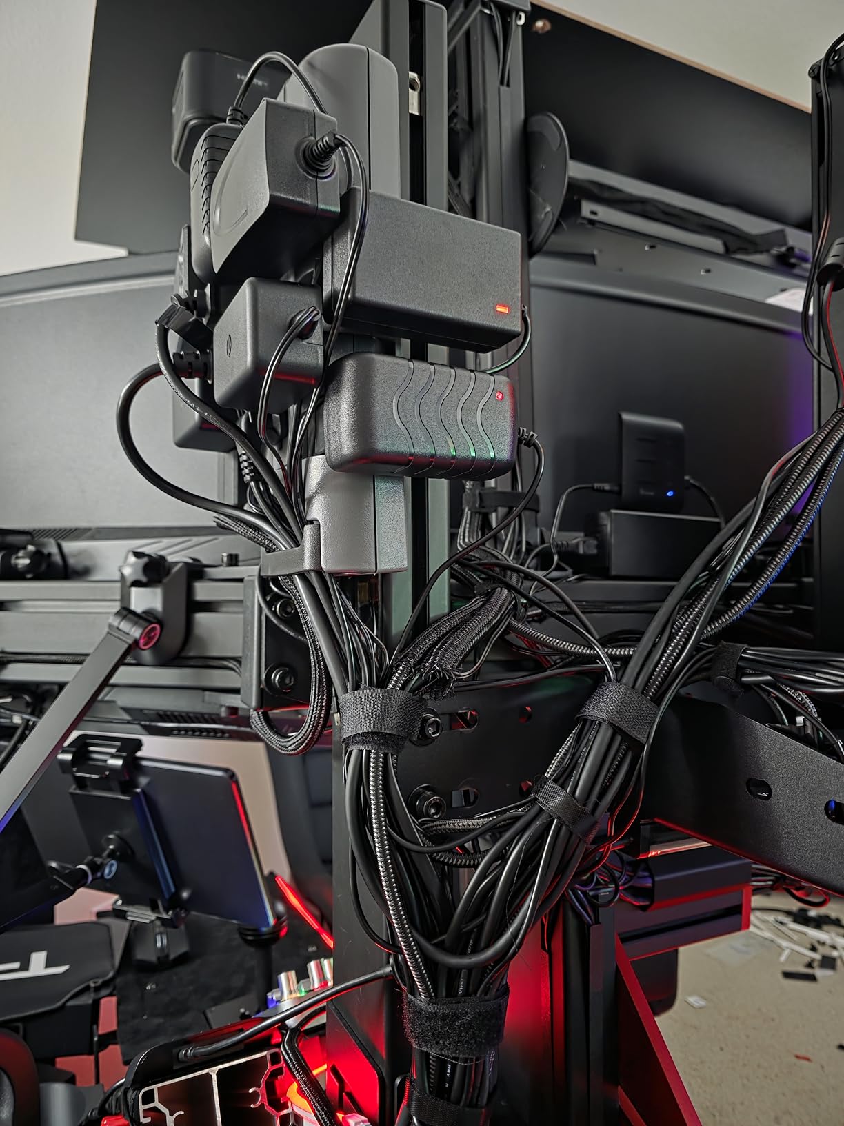 Belkin Surge Protector Power Strip w/ 8 Rotating & 4 Standard Outlets - 8ft Sturdy Extension Cord w/ Flat Pivot Plug for Home, Office, Travel, Desktop & Charging Brick - 4320 Joules of Protection customer photo 2