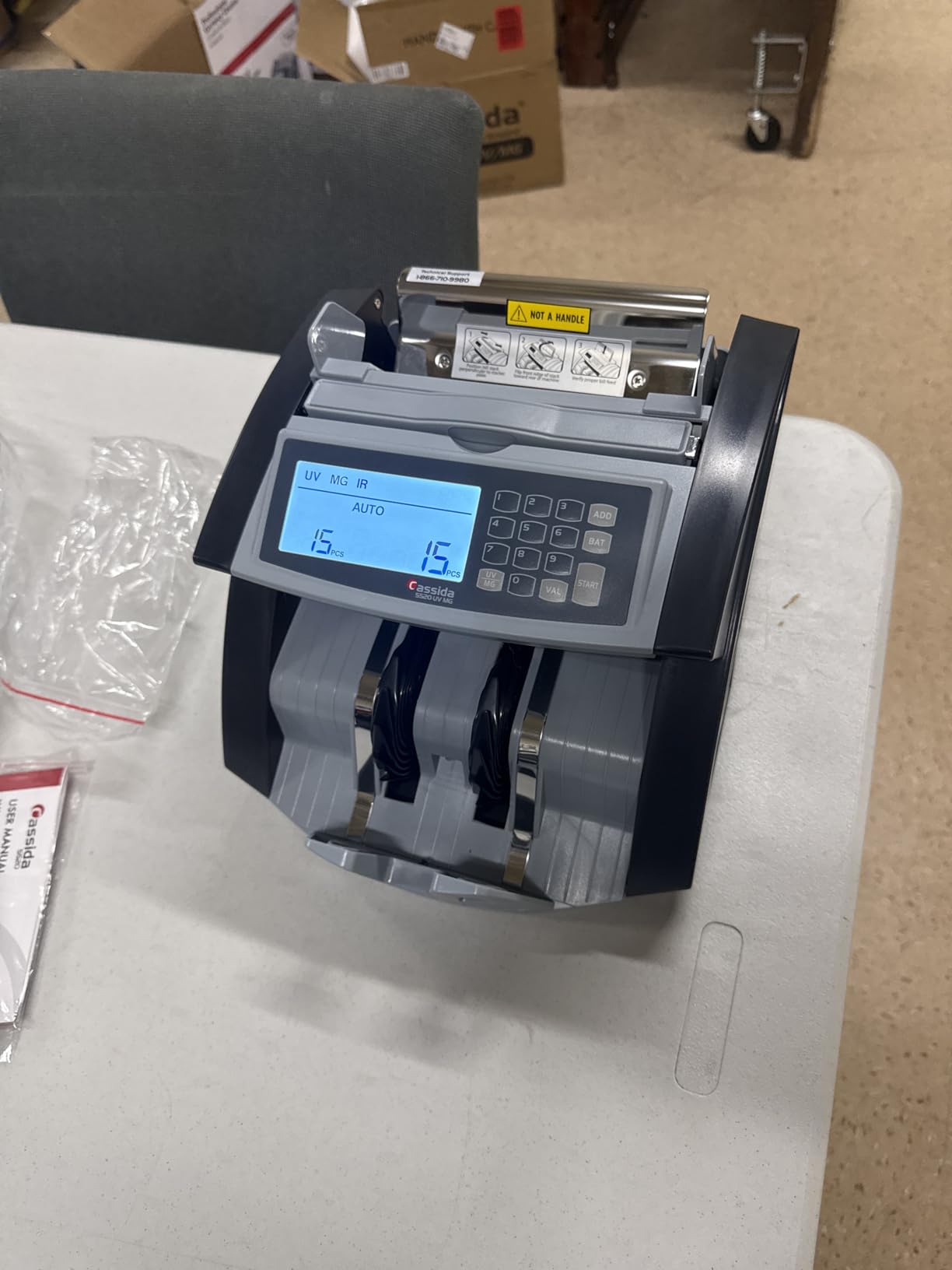 Cassida 5520 UV/MG - USA Money Counter with ValuCount, UV/MG/IR Counterfeit Detection, Add and Batch Modes - Large LCD Display & Fast Counting Speed 1,300 Notes/Minute customer photo 1