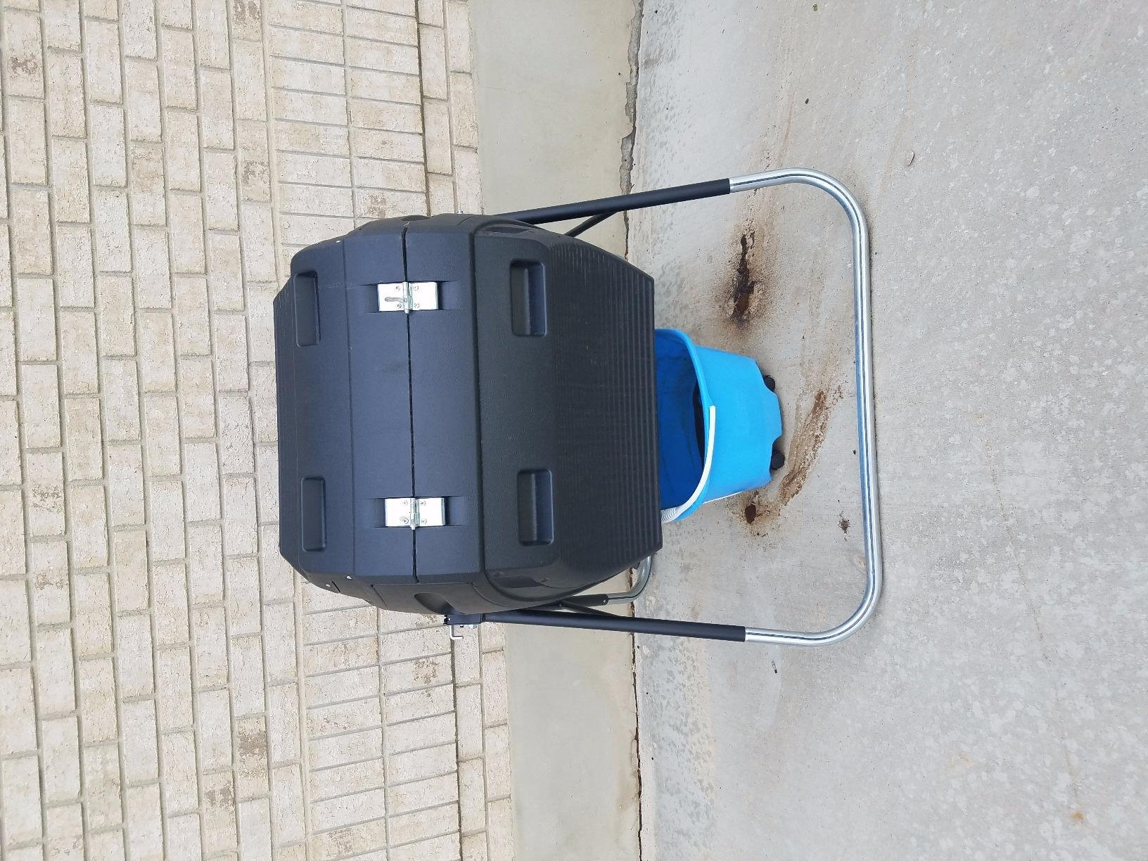 Lifetime 60058 Compost Tumbler, Black, 80-Gallon customer photo 2