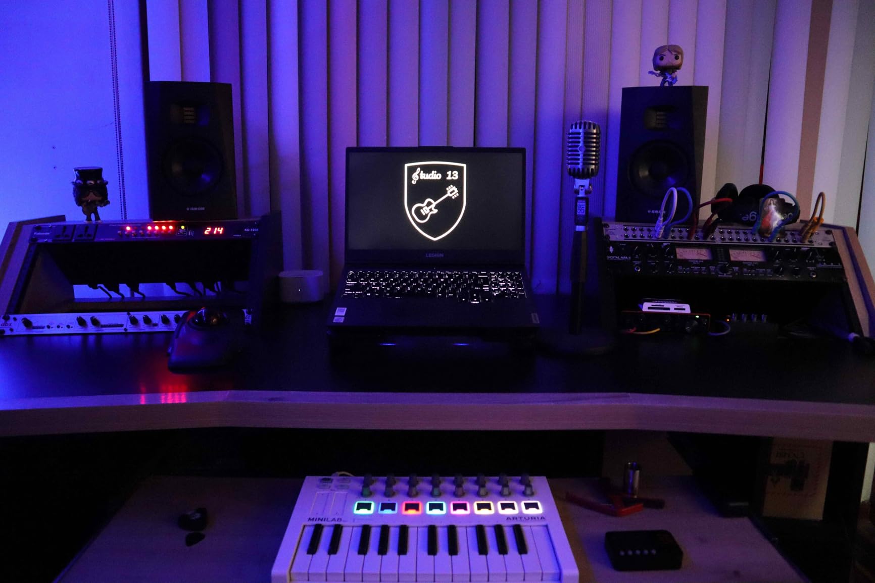 dbx 286s Microphone Preamp & Channel Strip Processor with Compression, De-Esser, Enhancer, Expander/Gate, and Metering LEDs customer photo 2