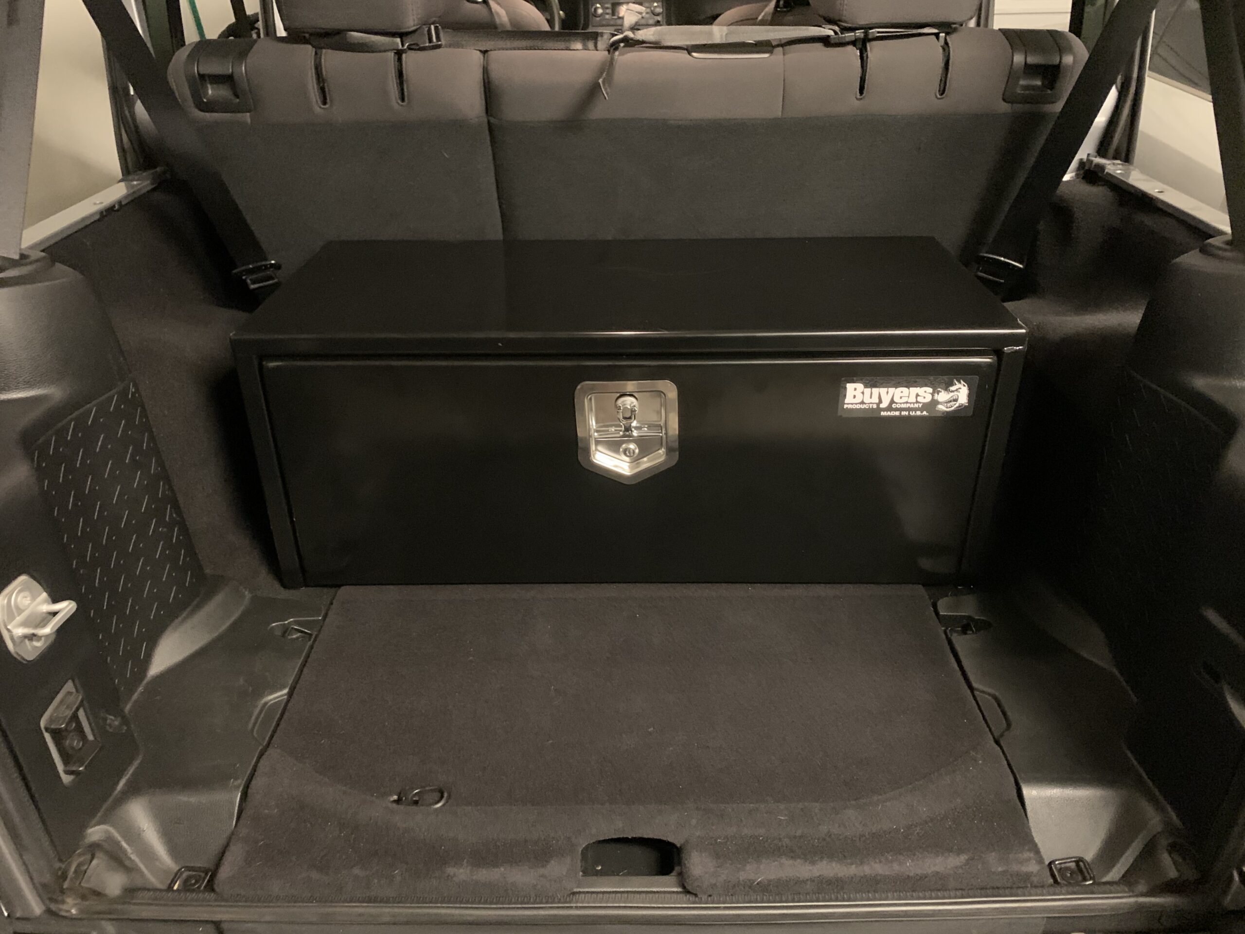 Buyers Products 1702310 Black Steel Underbody Truck Box with T-Handle Latch, 18 x 18 x 48 Inch customer photo 2