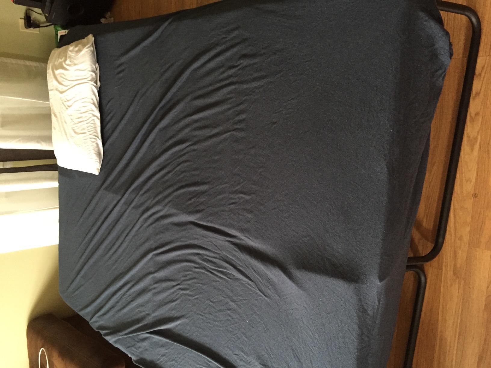Coleman ComfortSmart Big & Tall Cot with Mattress Pad, Folding Steel Camp Bed with Plush Pad for Comfortable Sleeping, Great for Camping, Lounging, Elevated Sleeping, Guests customer photo 2