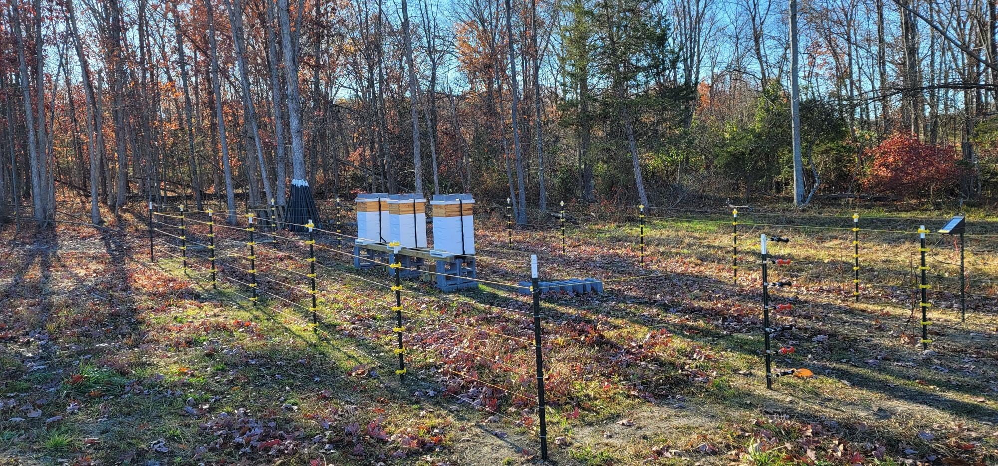 Zareba Solar Powered Electric Fence Charger - ESP10M-Z - 10 Mile Solar Powered Electric Fence Energizer customer photo 2