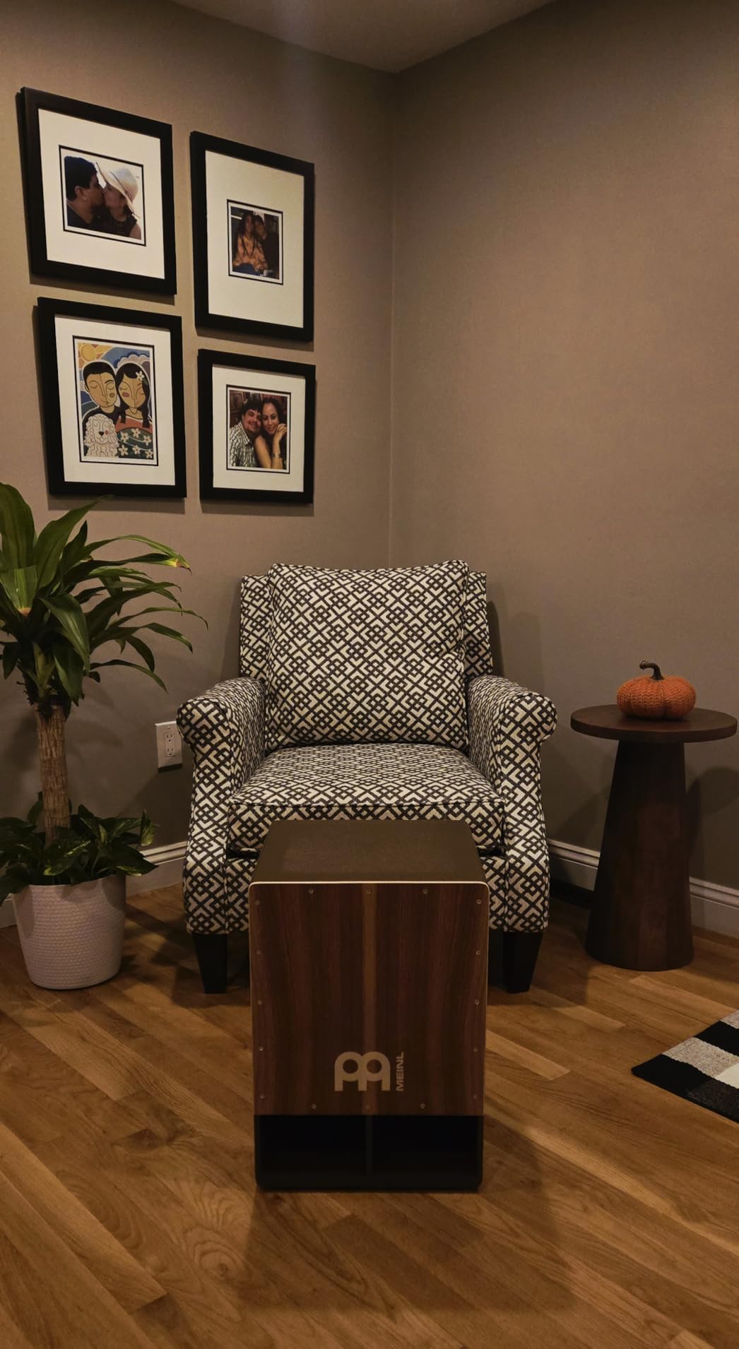 Meinl Subwoofer Bass Cajon Box Drum with Internal Snares - NOT MADE IN CHINA - American White Ash Playing Surface, 2-YEAR WARRANTY (SUBCAJ1AWA) customer photo 1