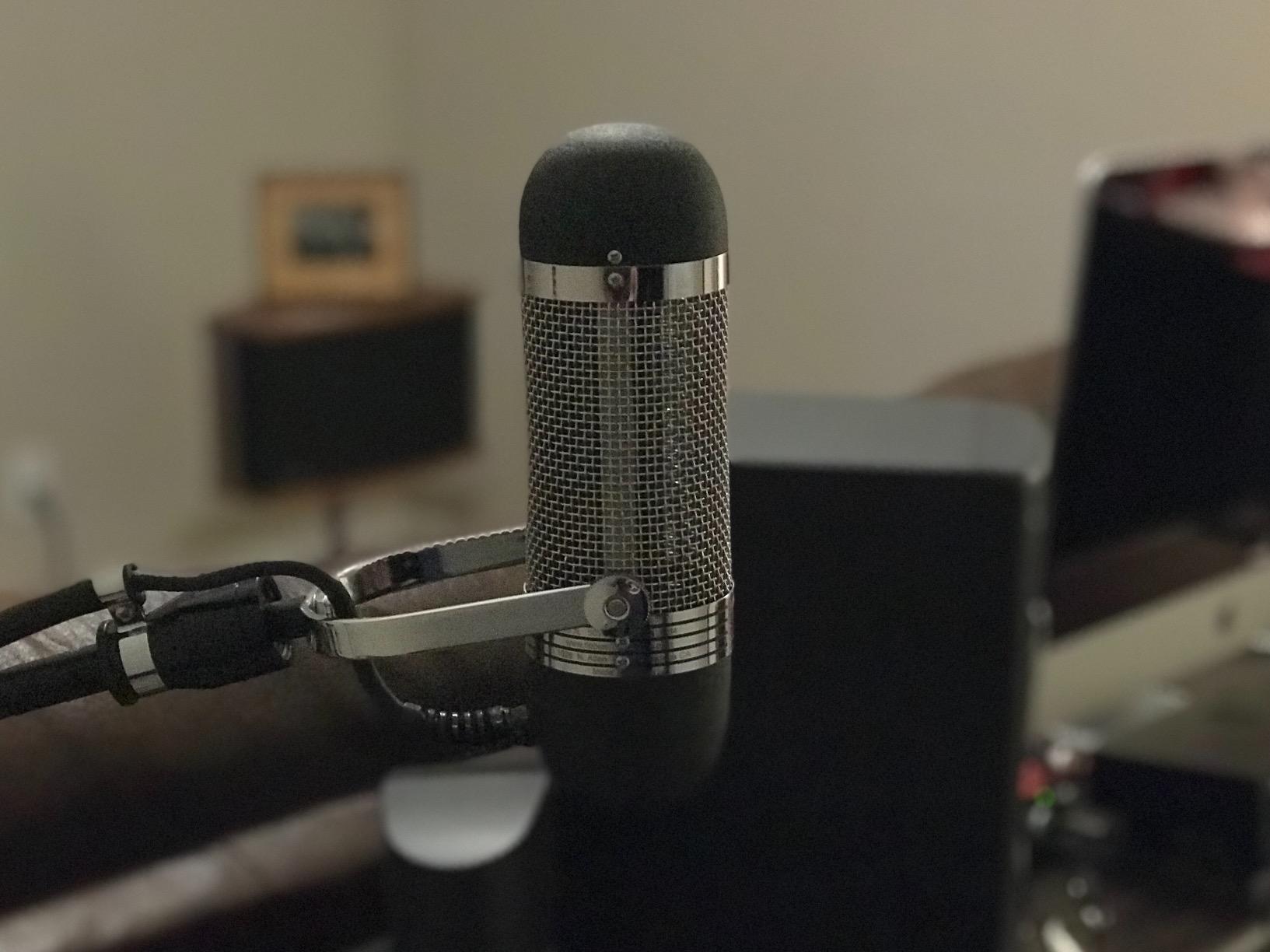 AEA R84 Ribbon Microphone customer photo 2