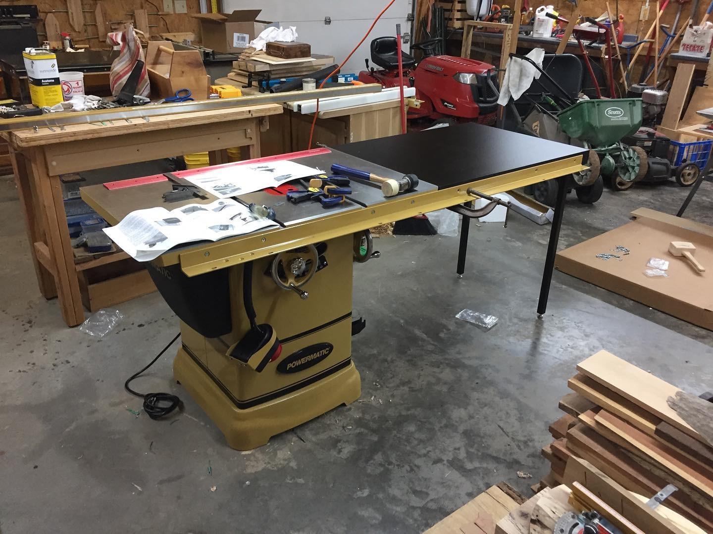 Powermatic 10-Inch Table Saw, 52-Inch Rip, 1-3/4 HP, 115/230V 1Ph (Model PM1000) customer photo 1