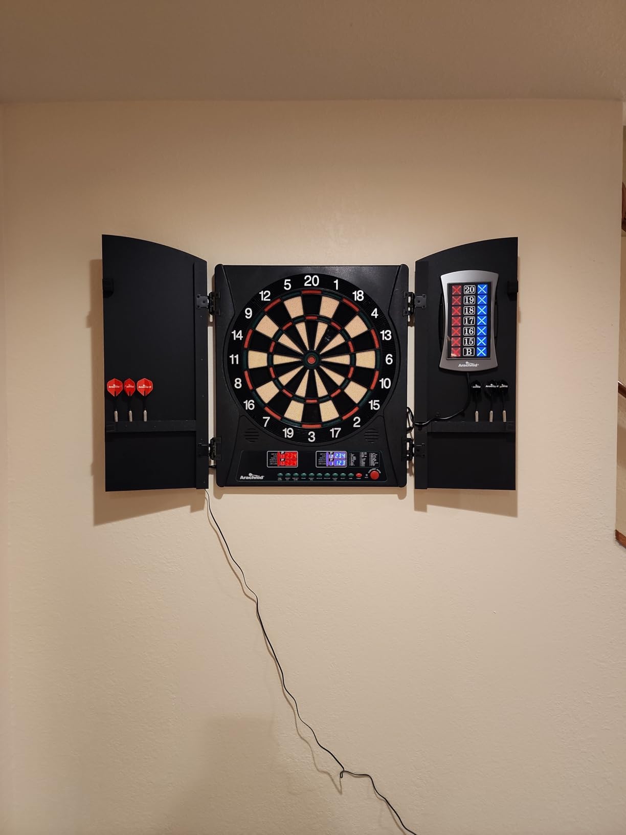 Arachnid Arcade Style Cabinet Dart Game customer photo 1