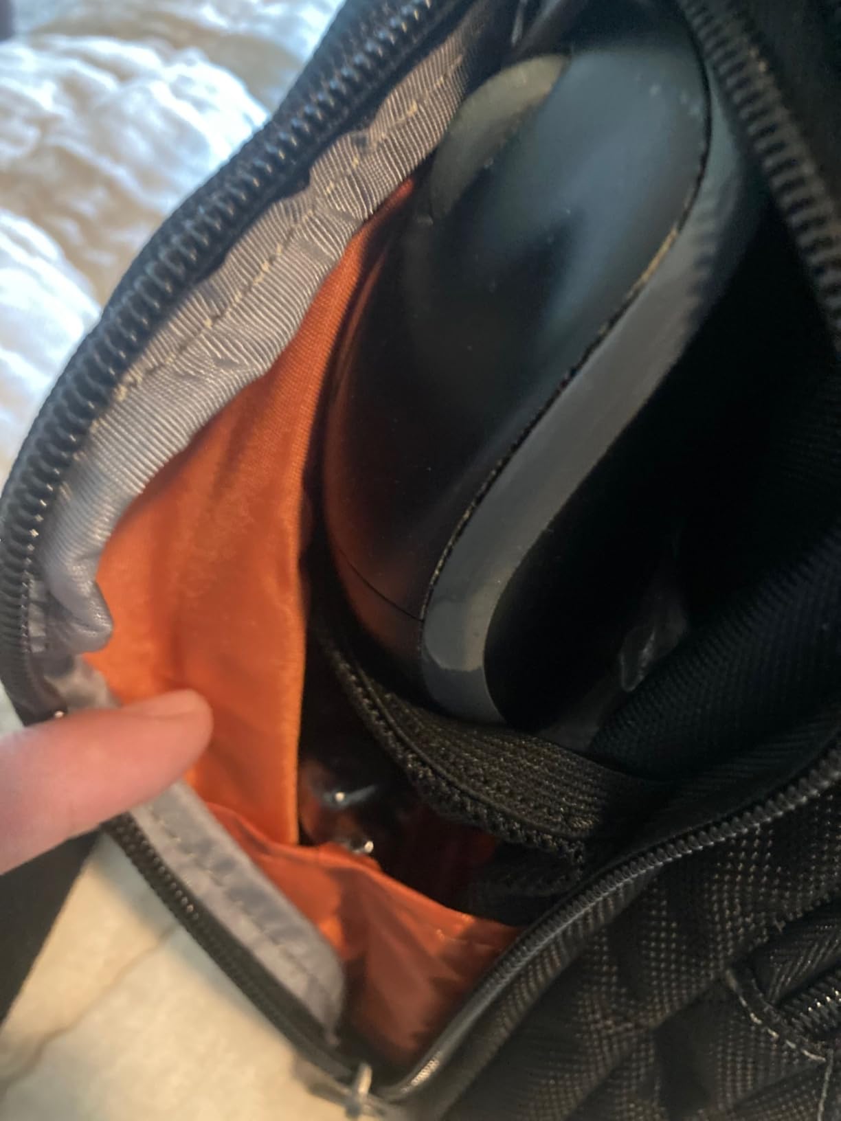 EVERKI Atlas Business Backpack with Laptop Compartment, Black - 32 Liters customer photo 2
