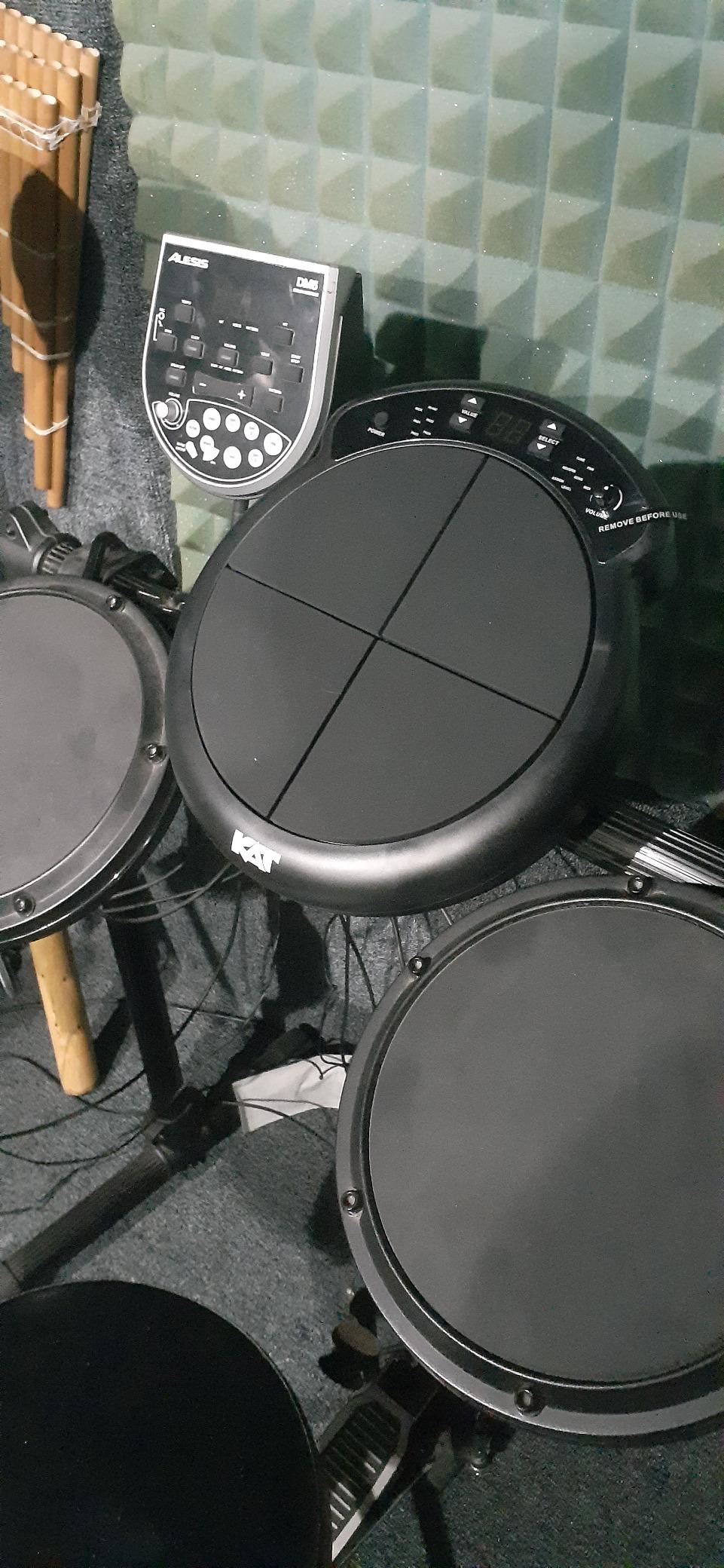 Kat Percussion KTMP1 Electronic Drum and Percussion Pad Sound Module, Black customer photo 2