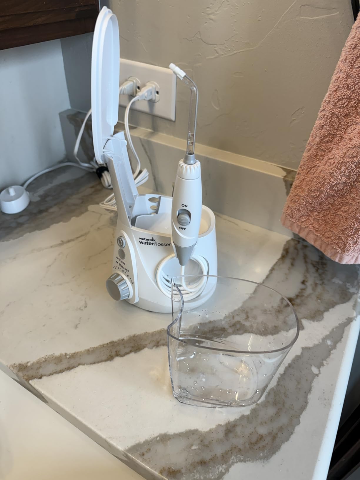 Waterpik Aquarius Water Flosser For Teeth Cleaning, Gums, Braces, Dental Care, Electric Power With 10 Settings, 7 Tips For Multiple Users And Needs, ADA Accepted, White WP-660, Packaging May Vary customer photo 2