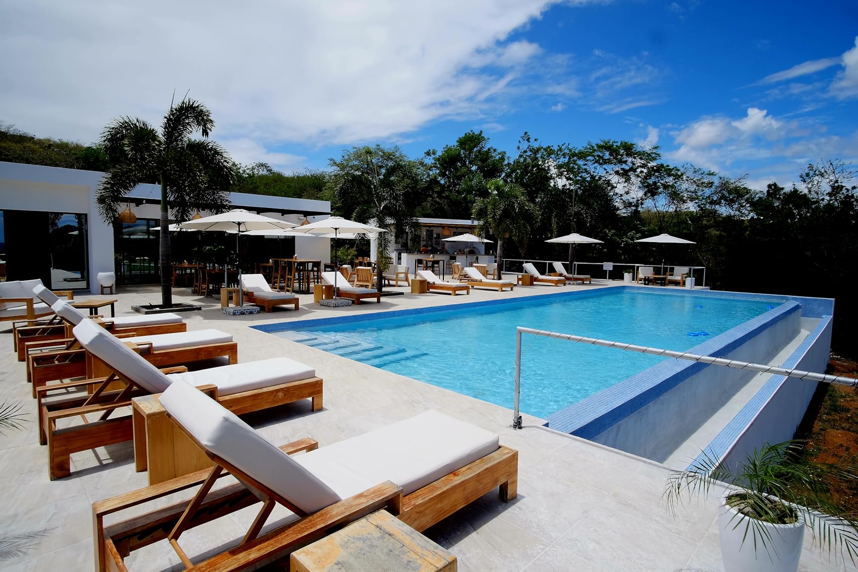 Rokinon 12mm f/2.0 NCS CS Wide Angle Lens for Fujifilm X customer photo 1