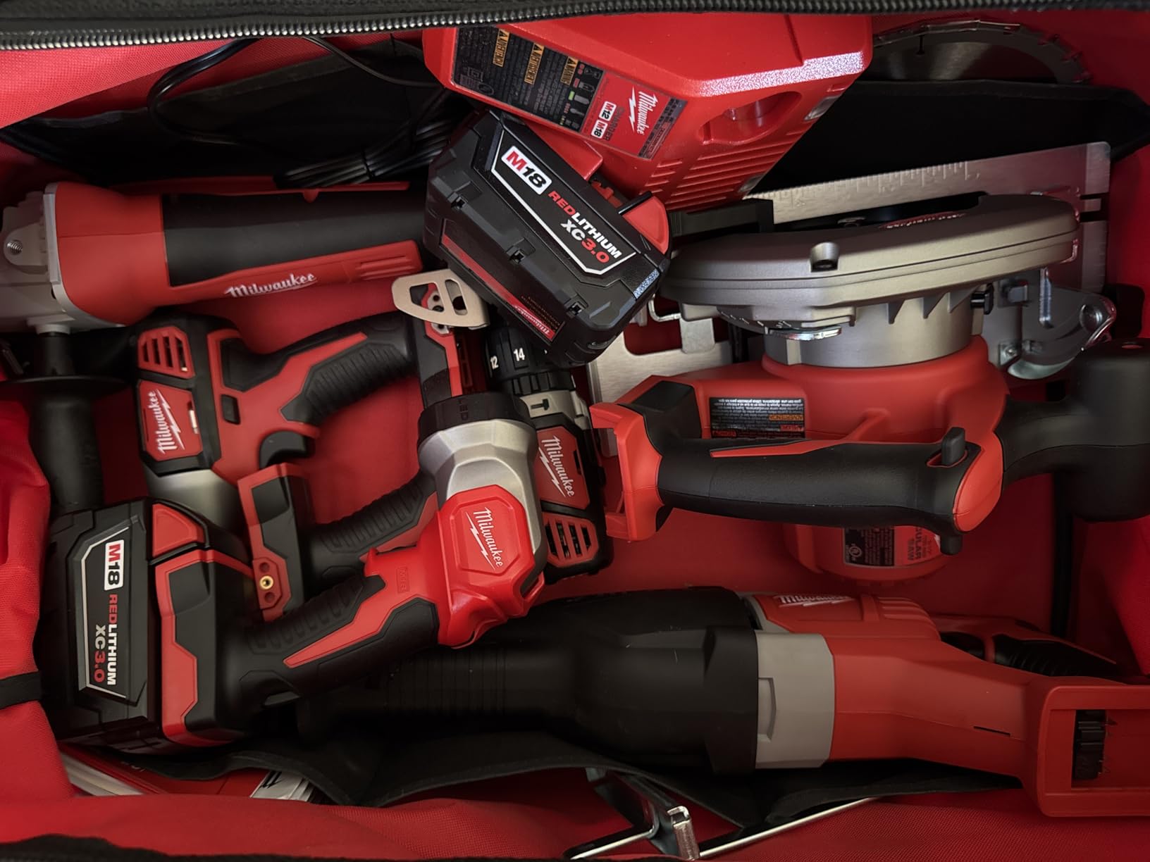 Milwaukee M18 Cordless LITHIUM-ION 6-Tool Combo Kit with Batteries and Charger customer photo 1