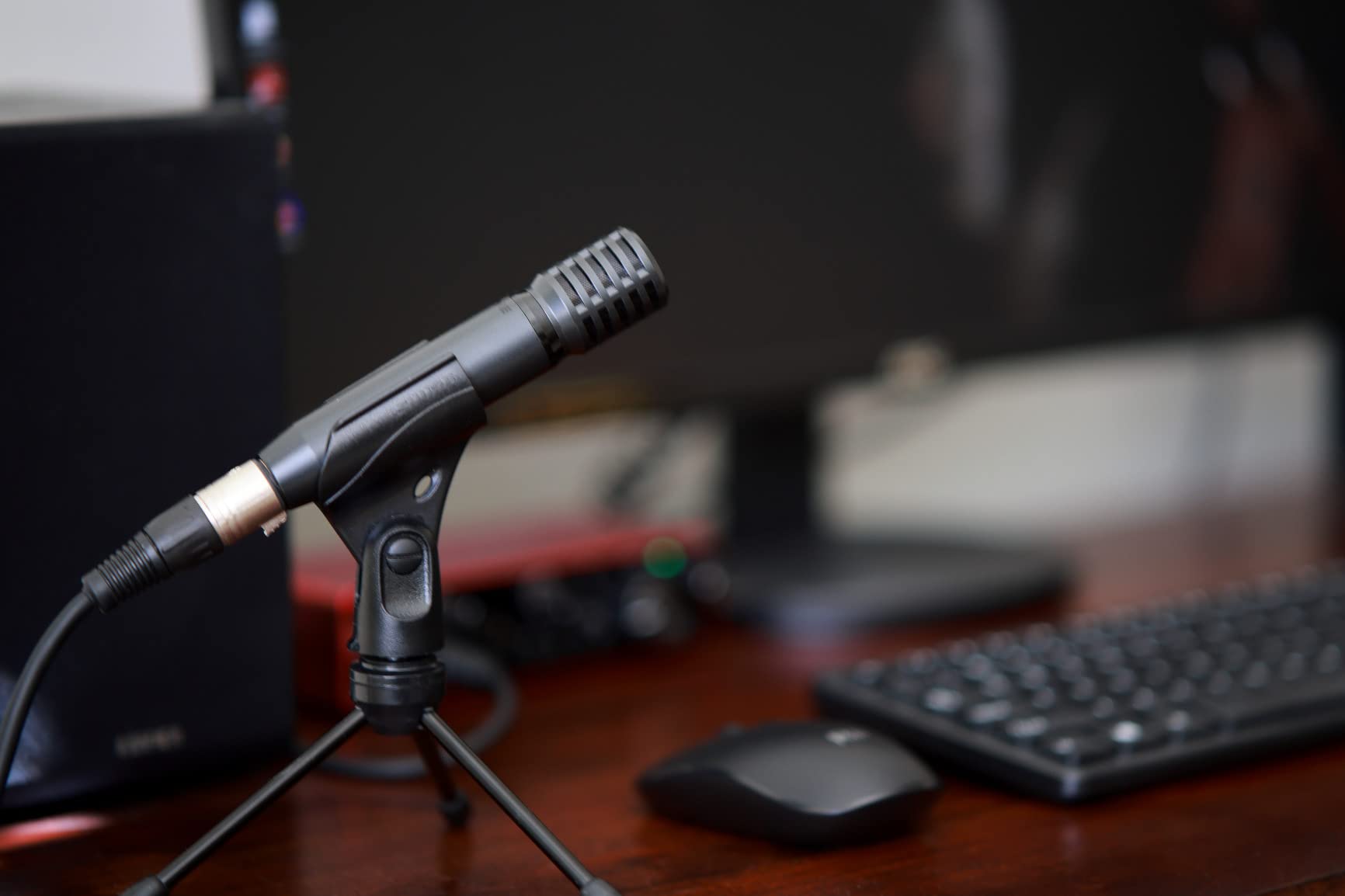 Shure PGA81 Condenser Microphone - with Cardioid Pick-up Pattern, Condenser Instrument Microphone (PGA81-XLR) customer photo 1