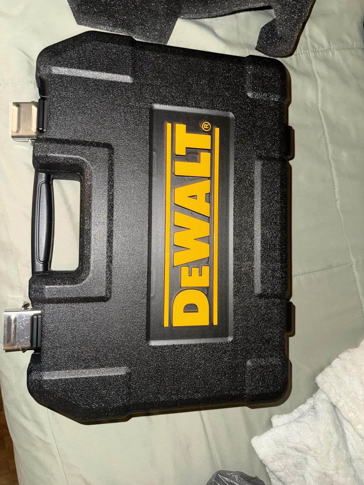 DEWALT Mechanics Tools Kit and Socket Set, 1/4
