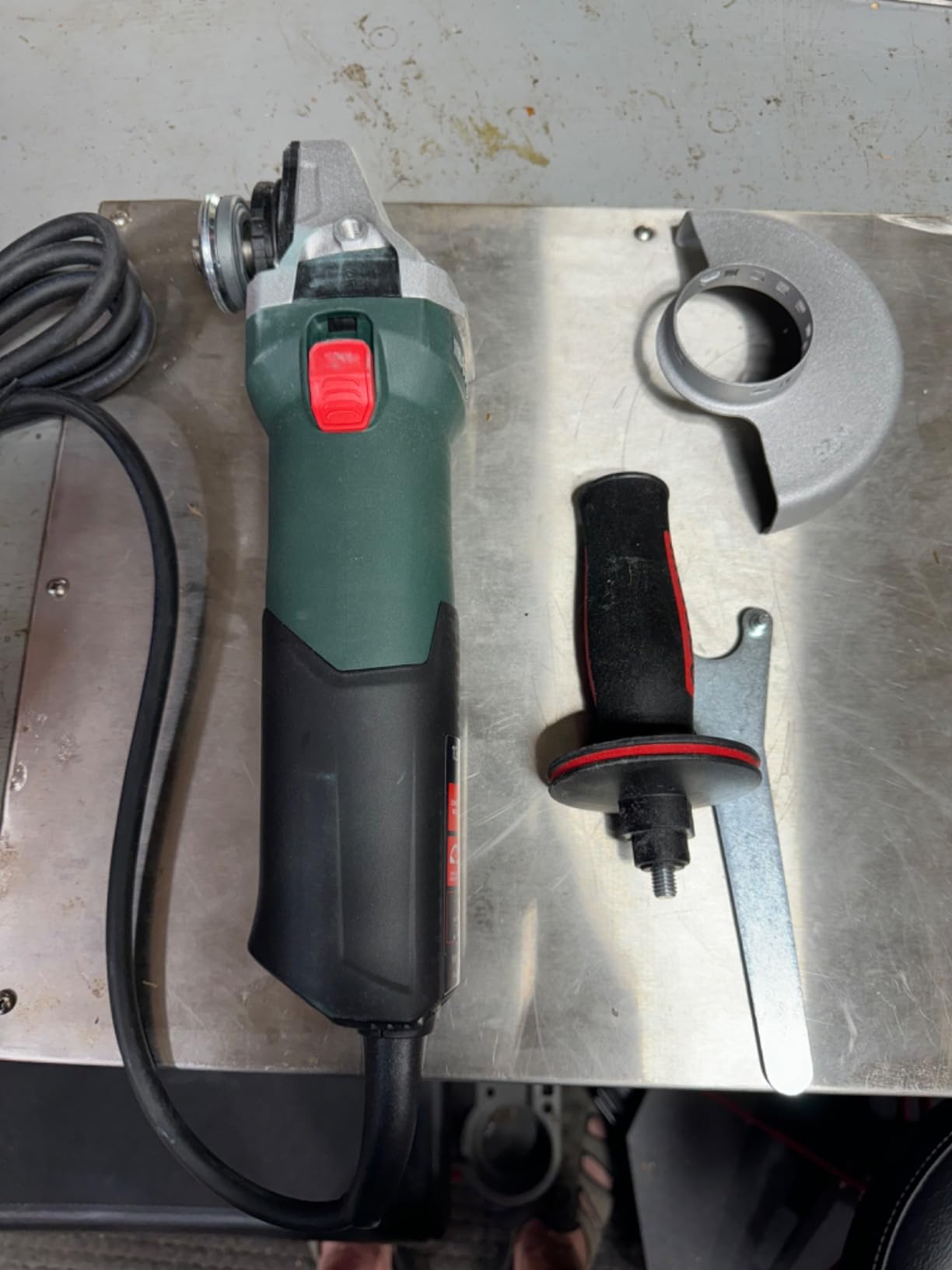 Metabo WEV15-125 HT Lock-On 13.5 Amp 2,800-9,600 rpm Angle Grinder with Electronics and High Torque, 4.5