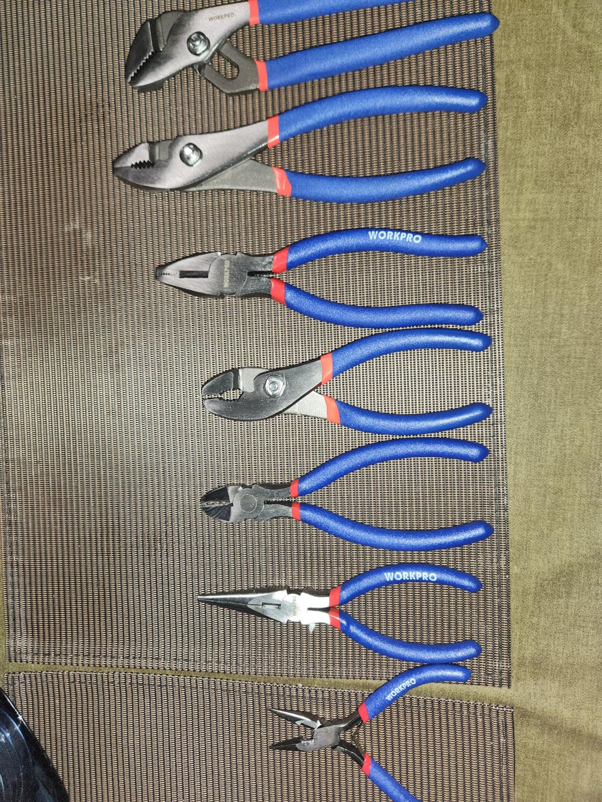 7-piece WORKPRO Pliers Set with Groove Joint, Long Nose, Slip Joint, Linesman, and Diagonal Pliers for DIY and Home Use customer photo 2