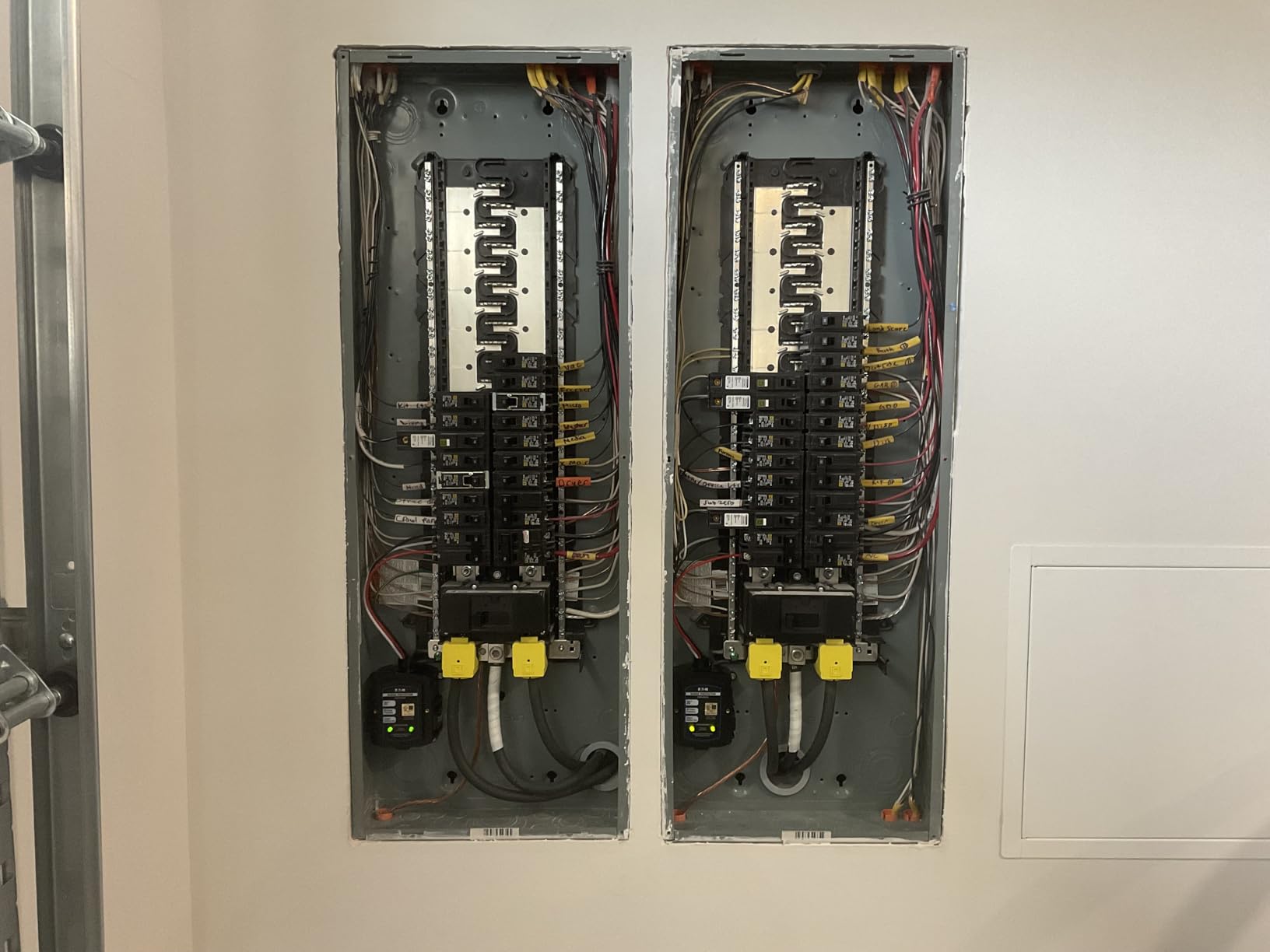 Eaton CHSPT2ULTRA Ultimate Surge Protection 3rd Edition, 2.38