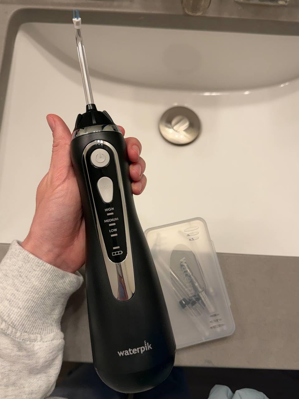 Waterpik Cordless Advanced 2.0 Water Flosser For Teeth, Gums, Braces, Dental Care With Travel Bag and 4 Tips, ADA Accepted, Rechargeable, Portable, and Waterproof, White WP-580, Packaging May Vary customer photo 2