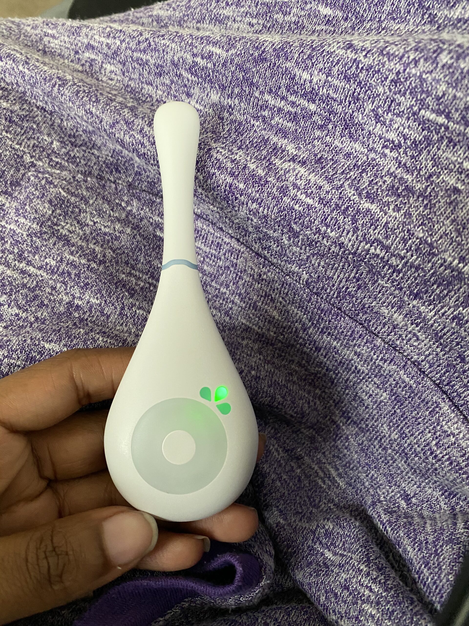 Daysy Fertility Tracker - Natural Hormone-Free Ovulation Monitor & Fertility Awareness Device - Smart BBT Thermometer with App for Cycle Tracking, Conception, or Pregnancy Planning customer photo 2