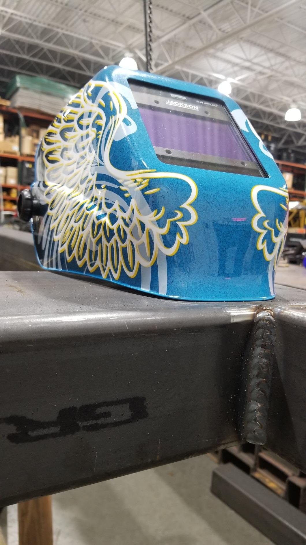 Jackson Safety Insight ADF Welding Helmet - Ultra Lightweight, Auto Darkening Welding Hood with HLX Shell Design - ANSI Z87.1 & CSA Z94.3 customer photo 2